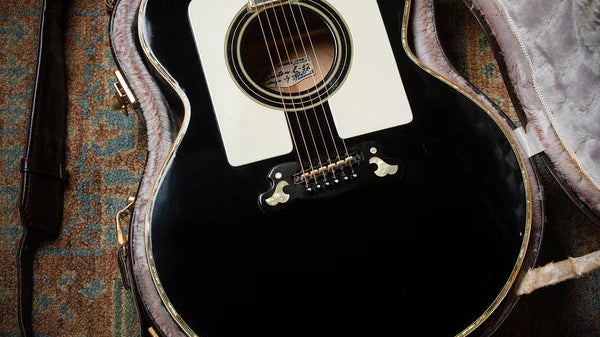 For the collectors; 1978 Yamaha Custom L-52 aka the Dylan "Budokan guitar"