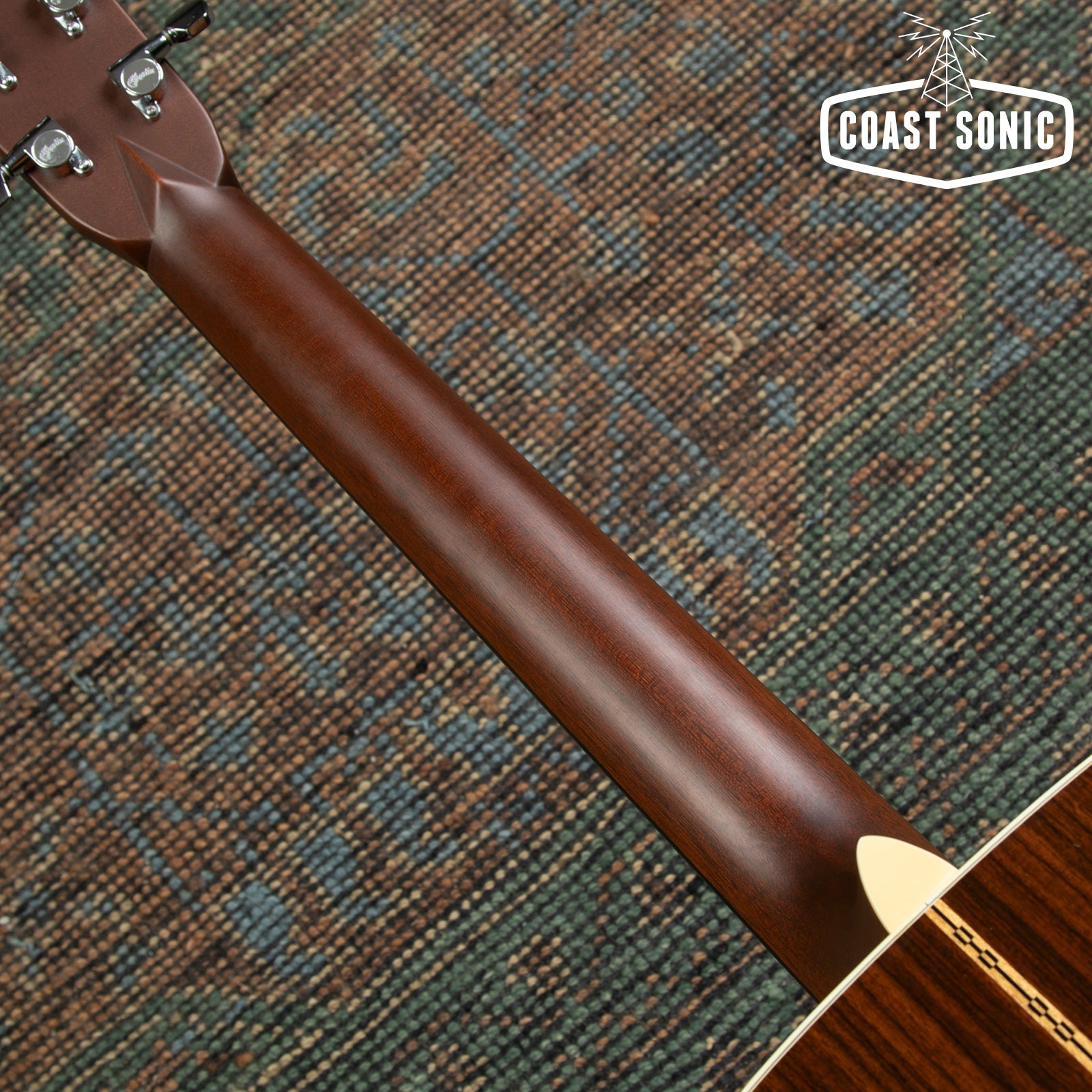 2000 Martin D-28 Standard Dreadnought w/ Case