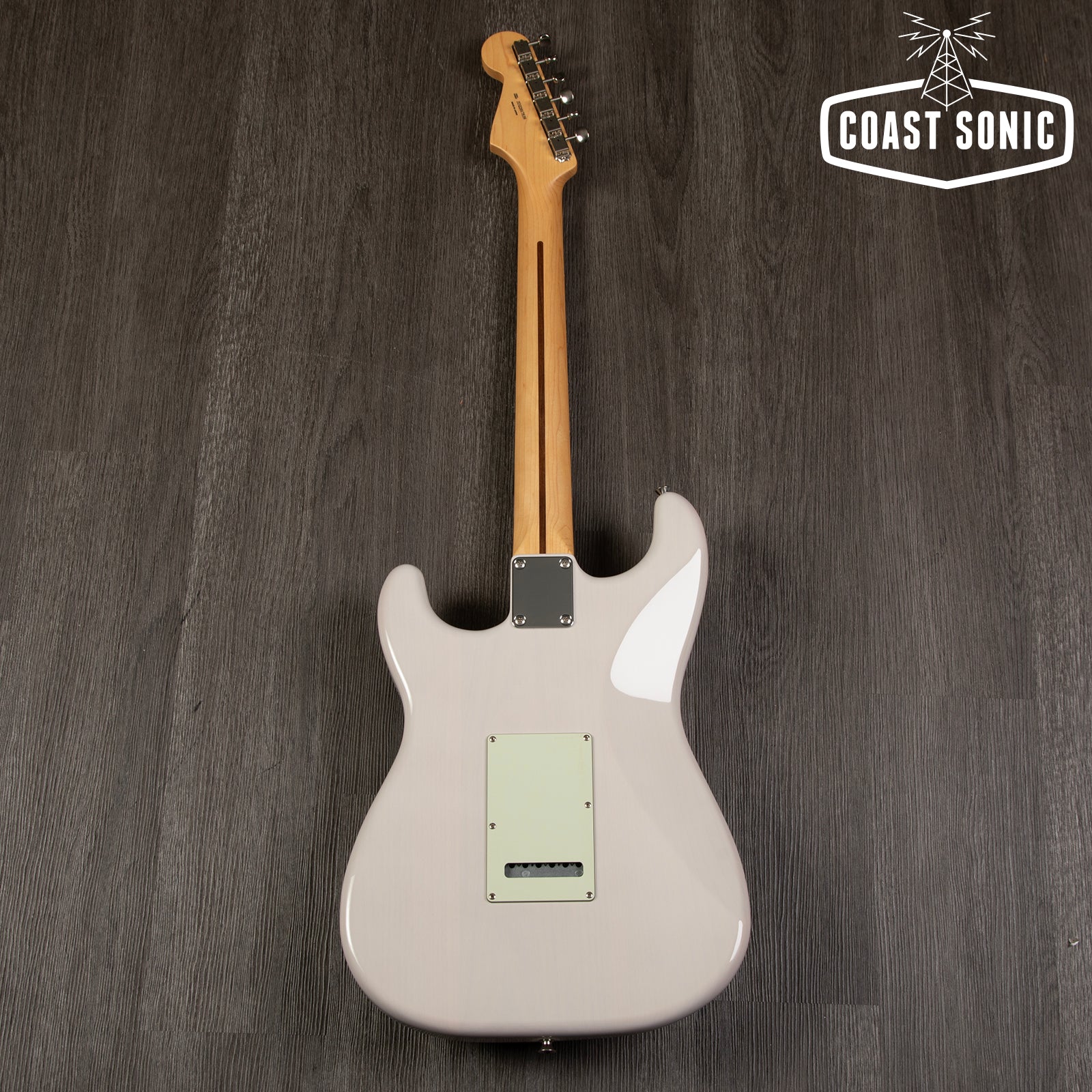 2022 Fender Hybrid II 60s Stratocaster Made in Japan Transparent Blonde