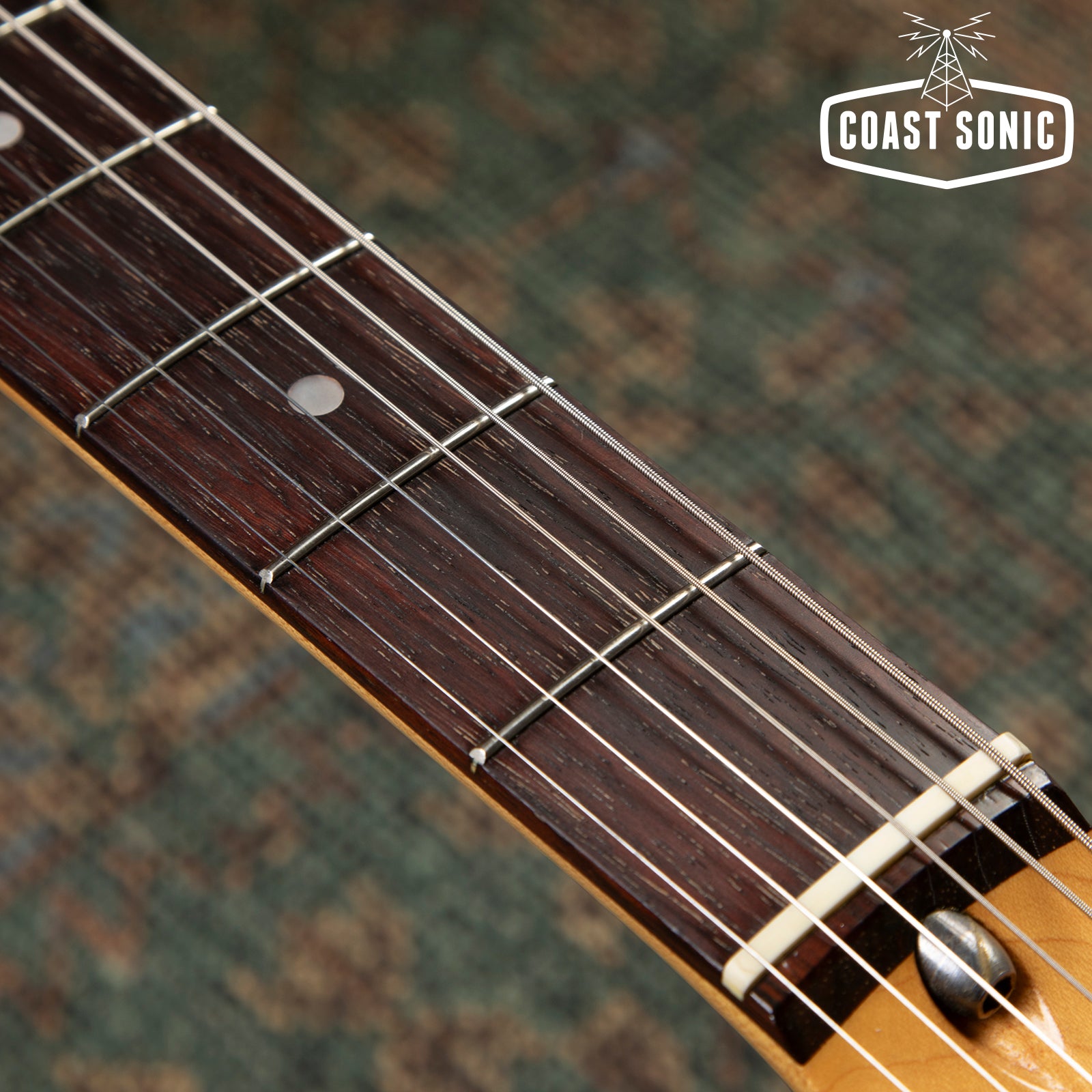 1986 Fender '72 Vintage Reissue Stratocaster ST72-55 made in Japan - Vintage White