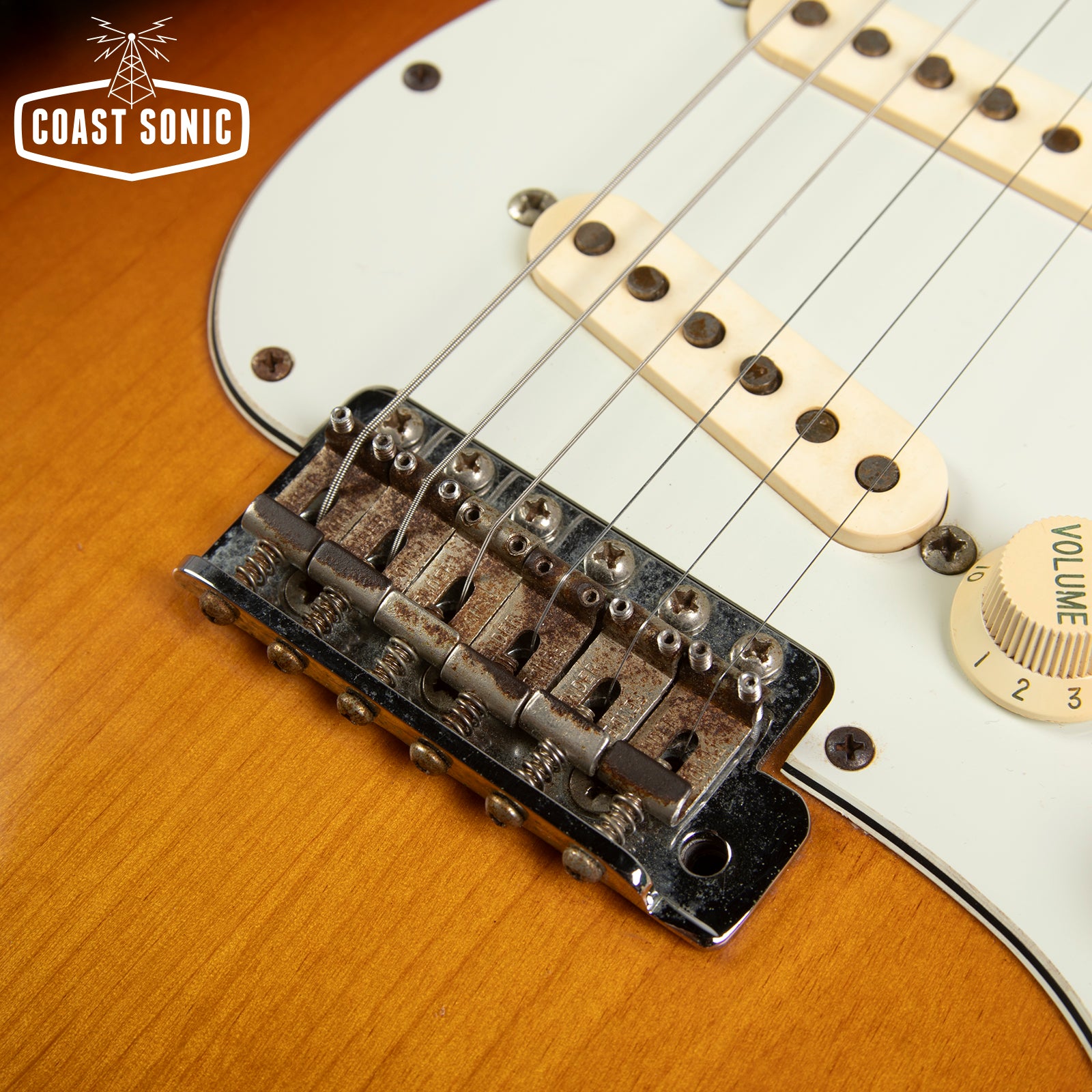 1997 Fender American Vintage Reissue '62 Stratocaster with original case AVRI