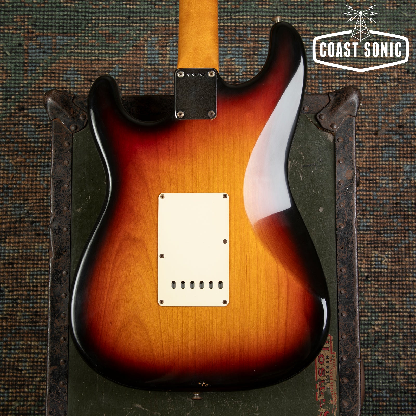 1997 Fender American Vintage Reissue '62 Stratocaster with original case AVRI