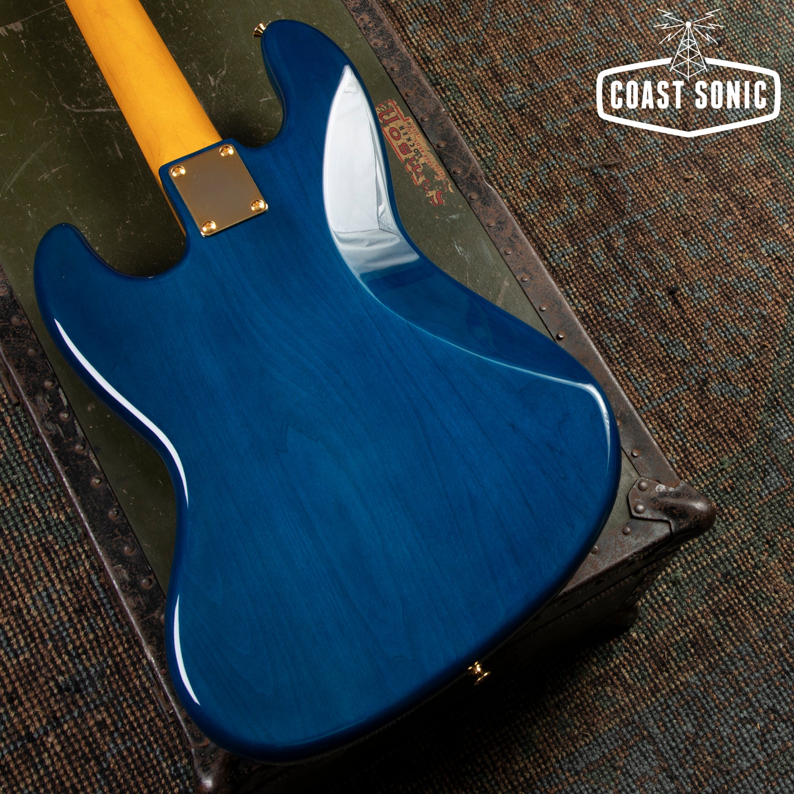 2017 Fender FSR Jazz Bass - Blue Burst