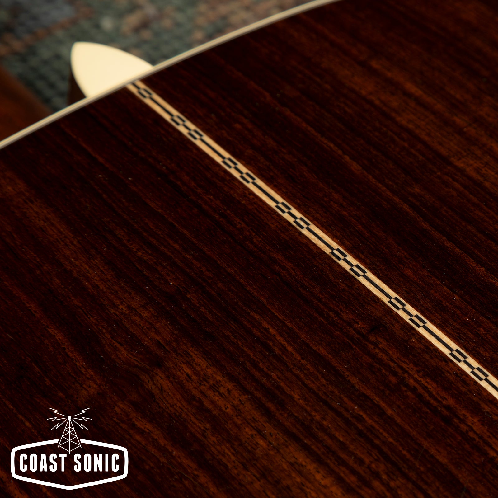 2001 Martin D-28 Standard Dreadnought