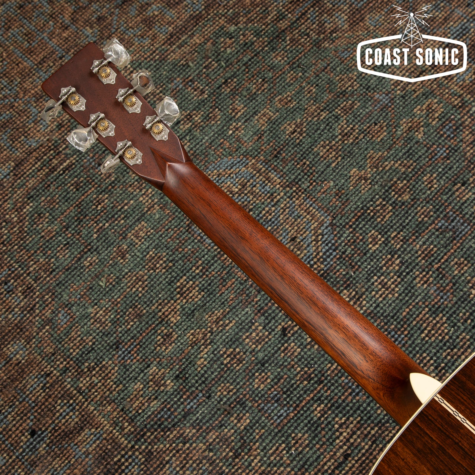 2001 Martin D-28 Standard Dreadnought