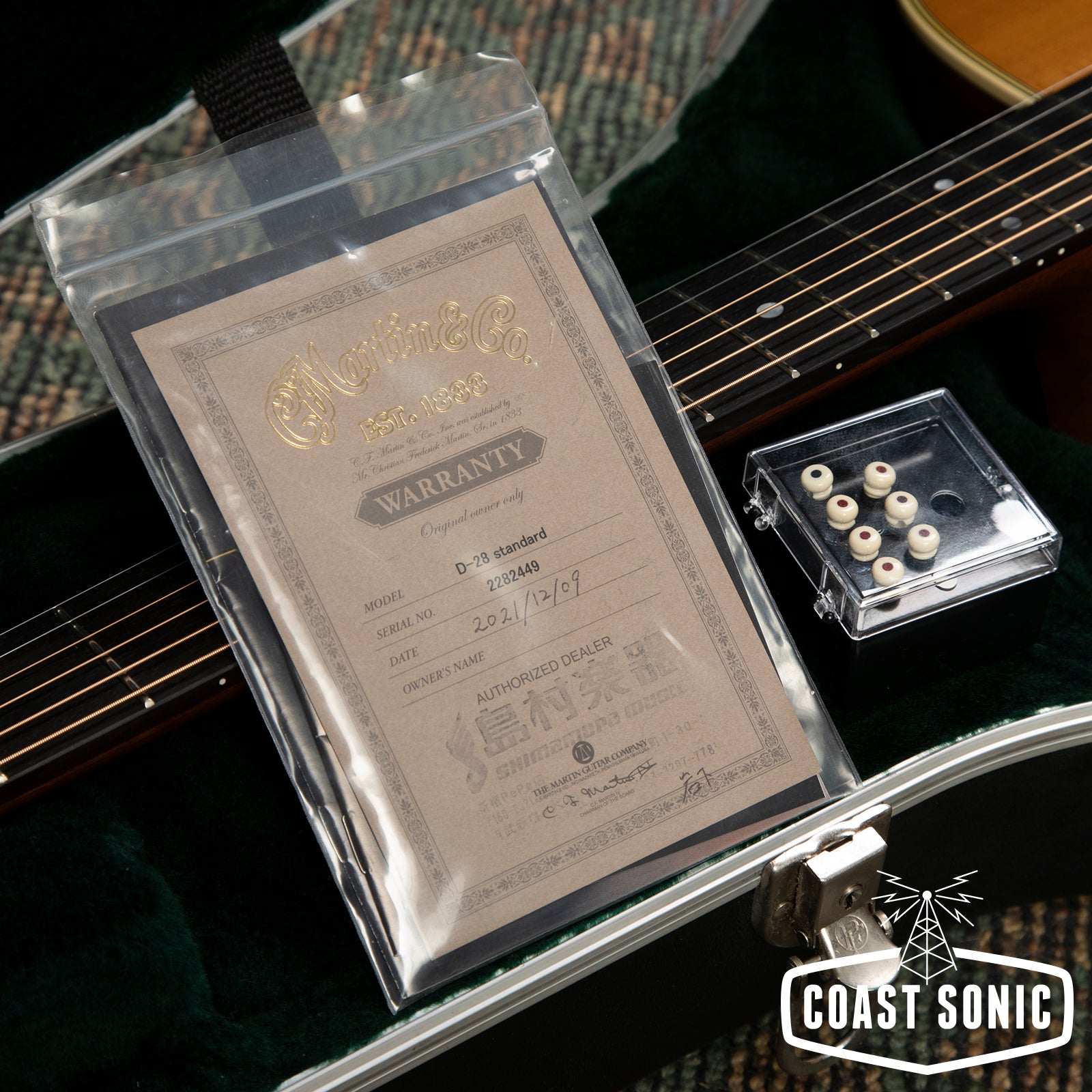 2001 Martin D-28 Standard Dreadnought