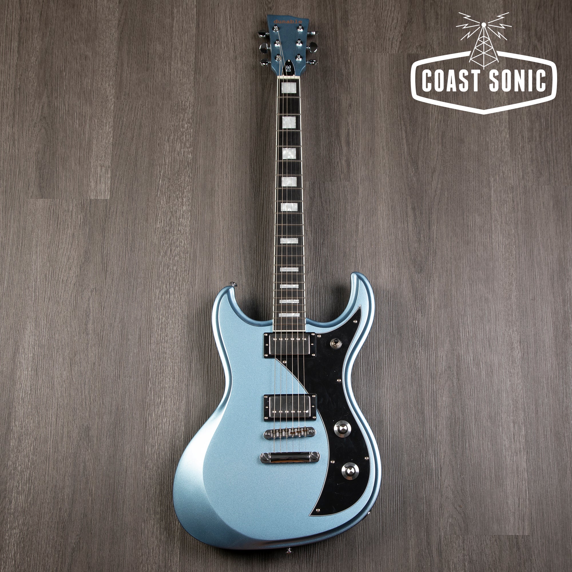 Dunable Guitars Gnarwhal DE - Pelham Blue