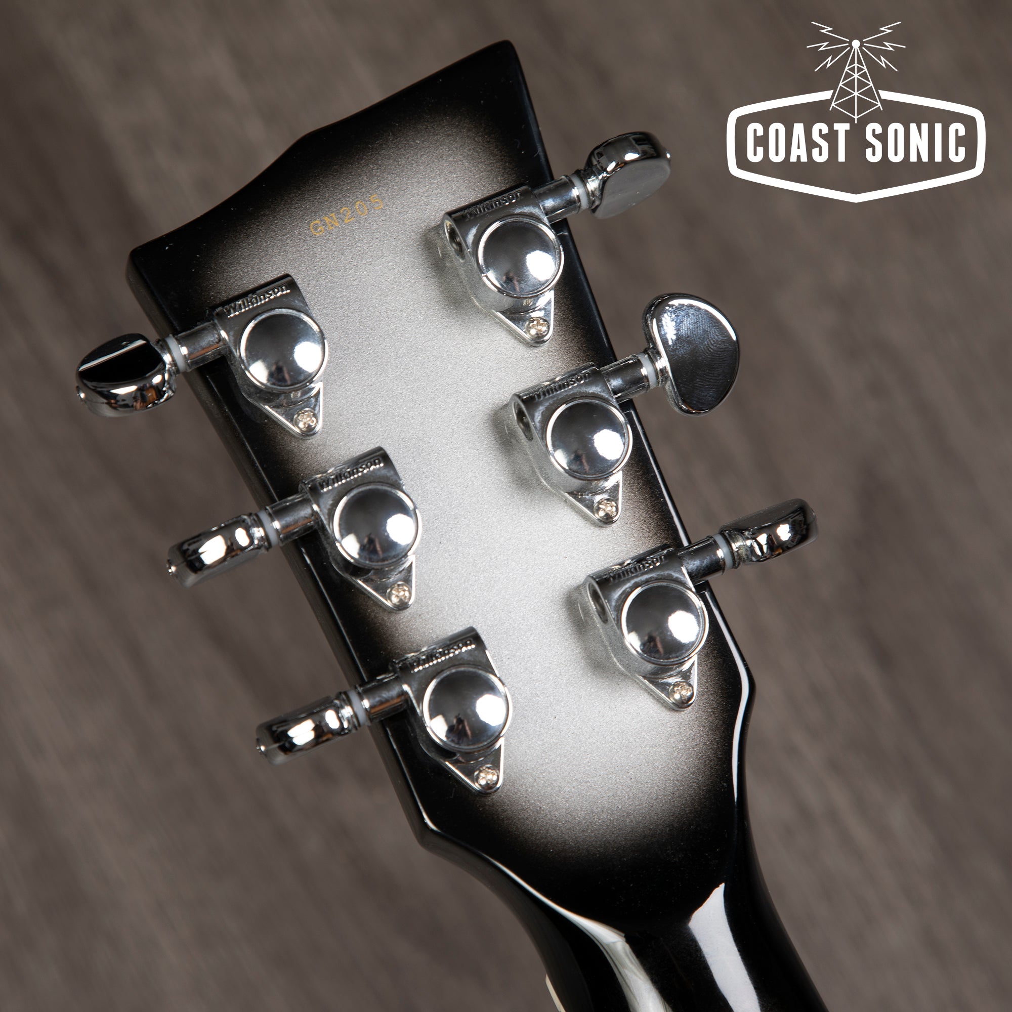 Dunable Guitars Gnarwhal DE - Silver Burst