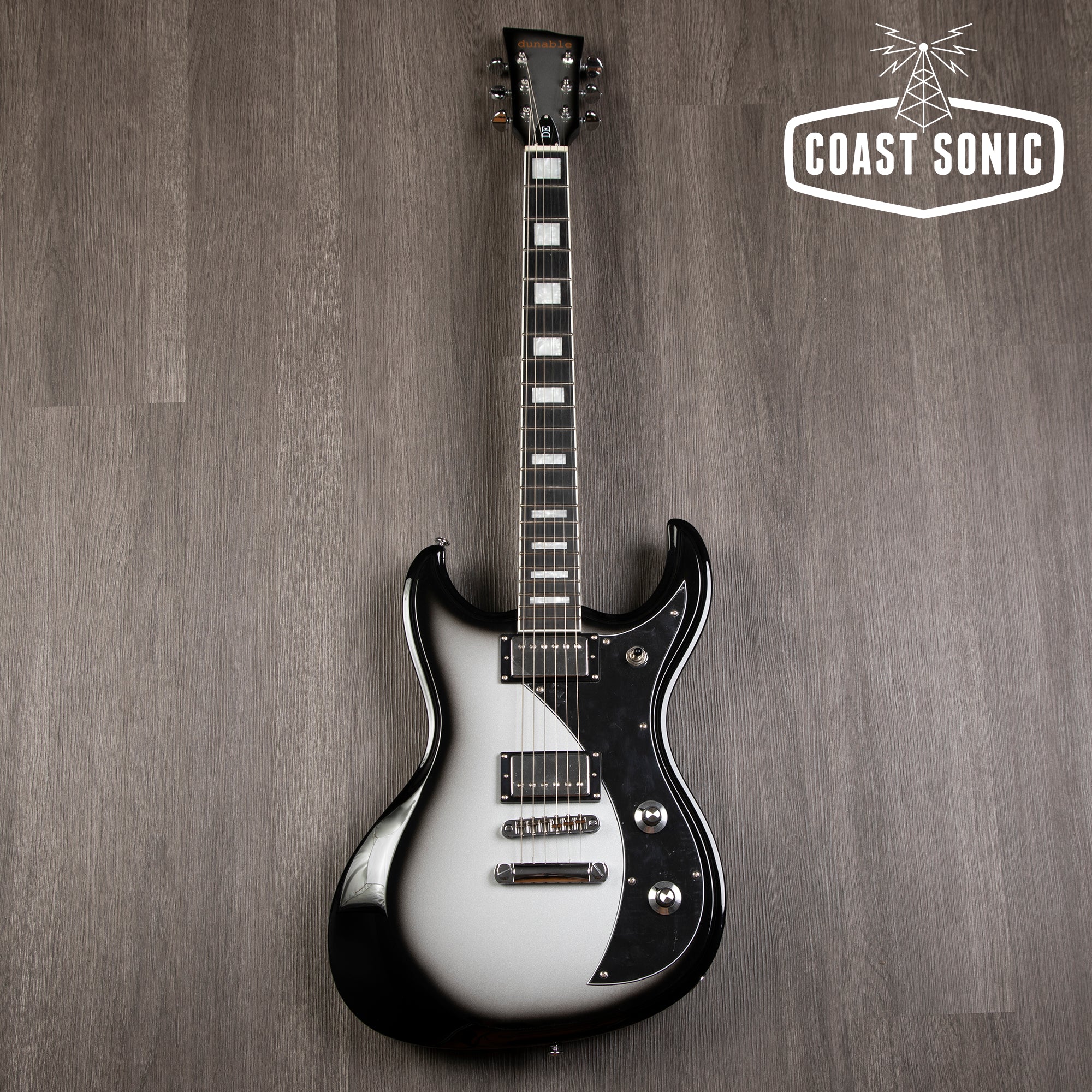 Dunable Guitars Gnarwhal DE - Silver Burst