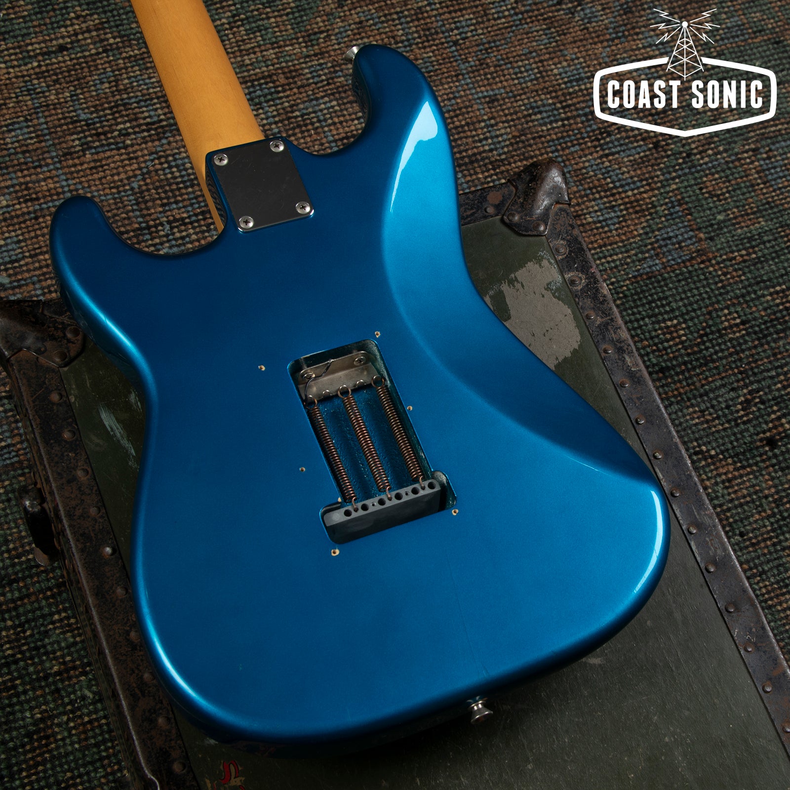 1993 Fender ST-38 Standard Stratocaster Made in Japan - Metallic Blue