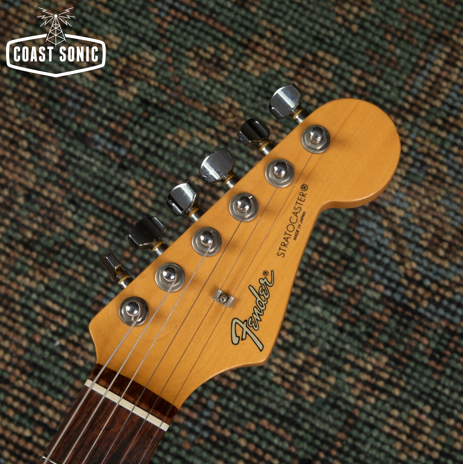 1993 Fender ST-38 Standard Stratocaster Made in Japan - Metallic Blue