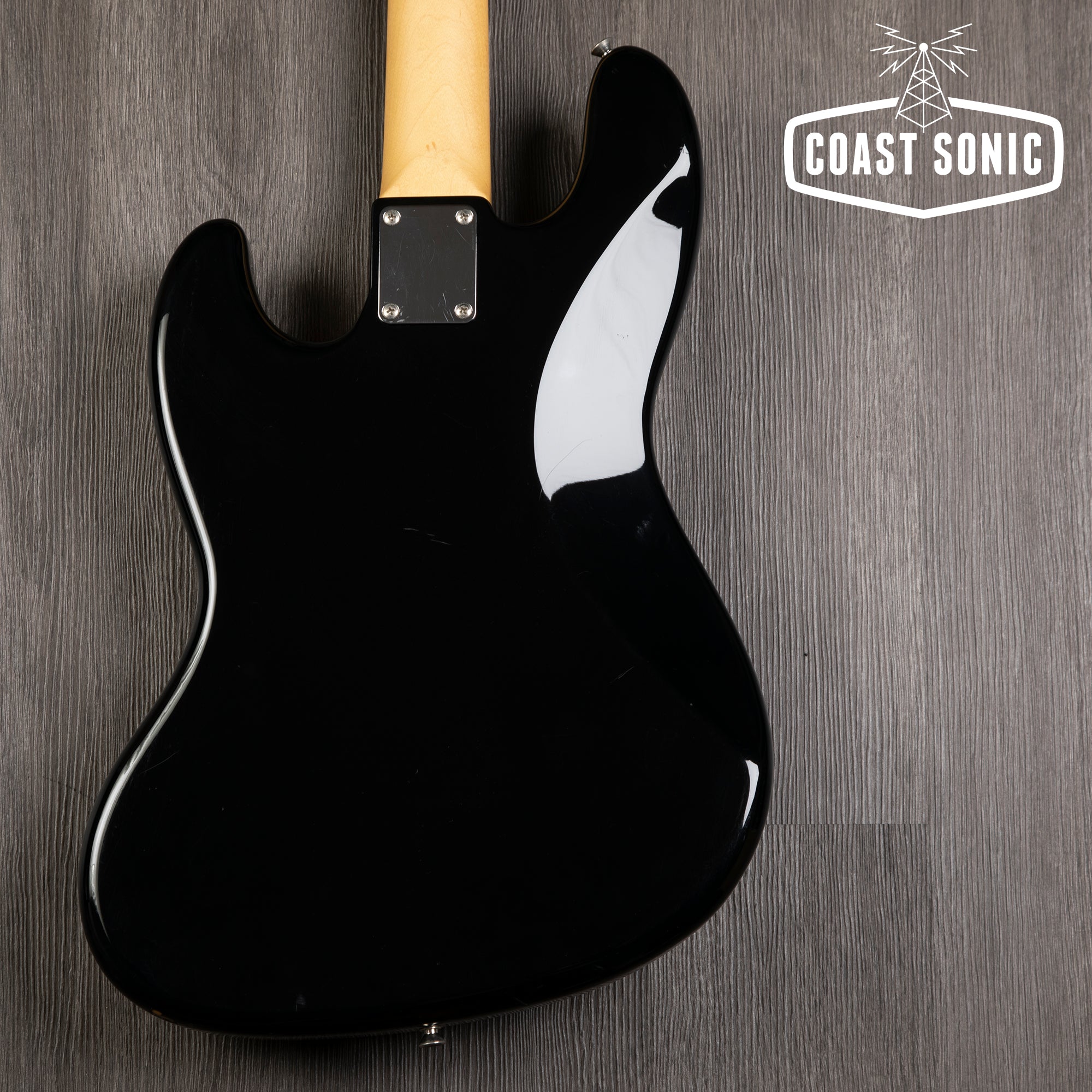 2019 Fender Hybrid 60s Jazz Bass made in Japan