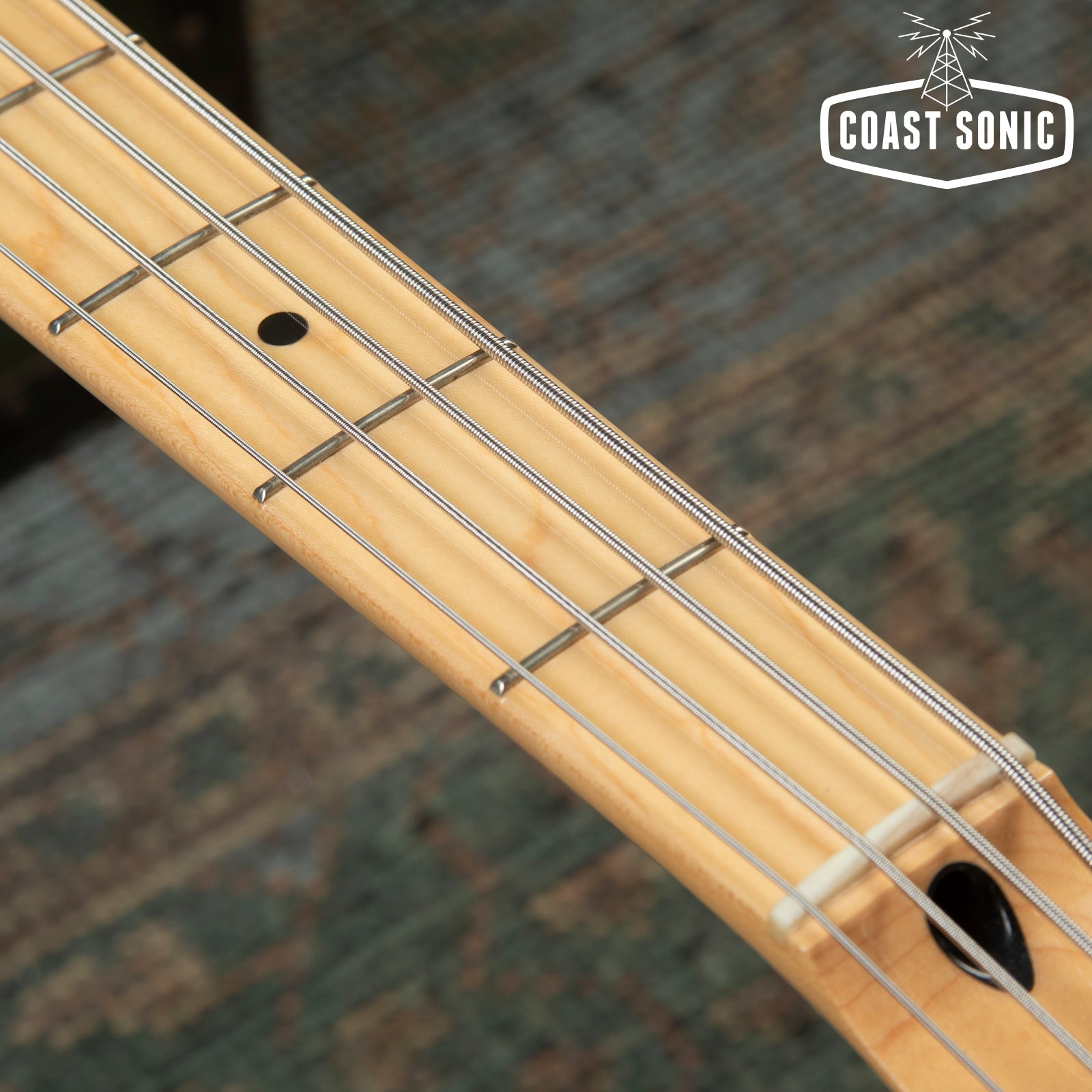 2021 Fender Hybrid II Jazz Bass Made in Japan