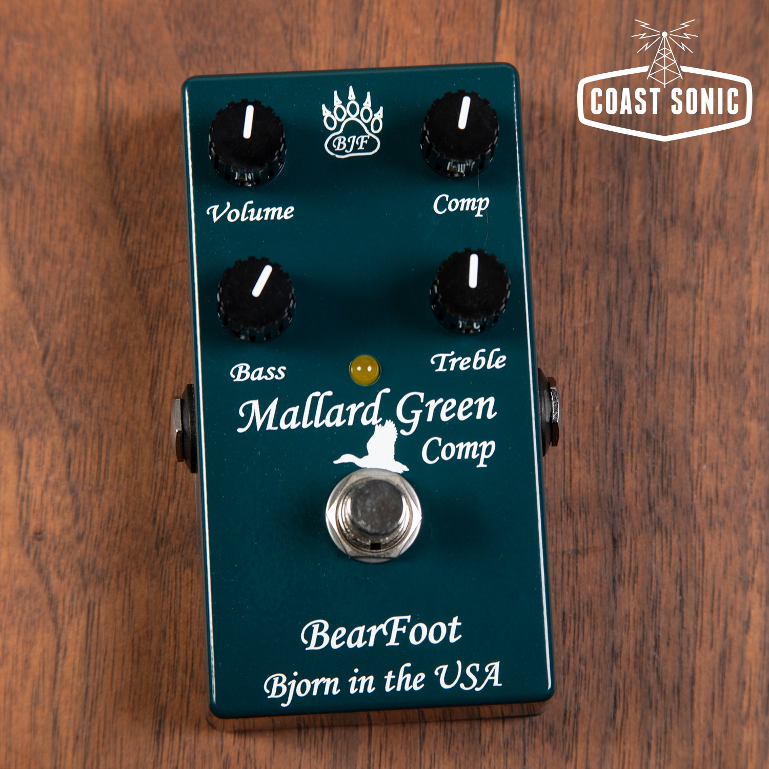 ギター BearFoot / Ever Green Compressor BearFoot FX Pale Green Compressor - What To Know & Where To Buy