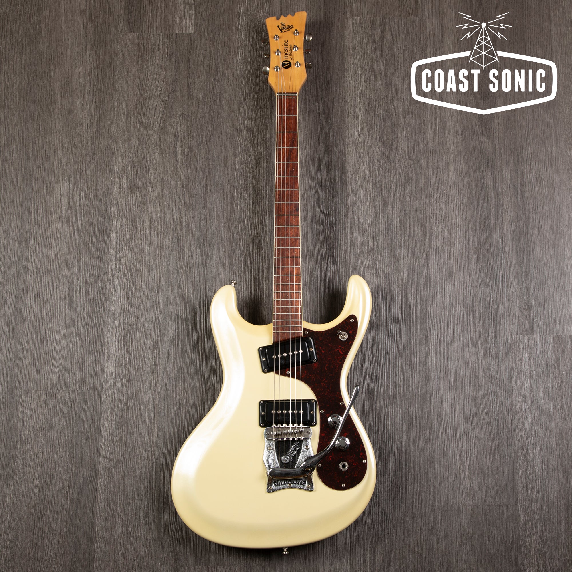 2000s Mosrite V-65 Ventures Model 1965 Reissue w/ Vibramute, original Tags & case, Filmore