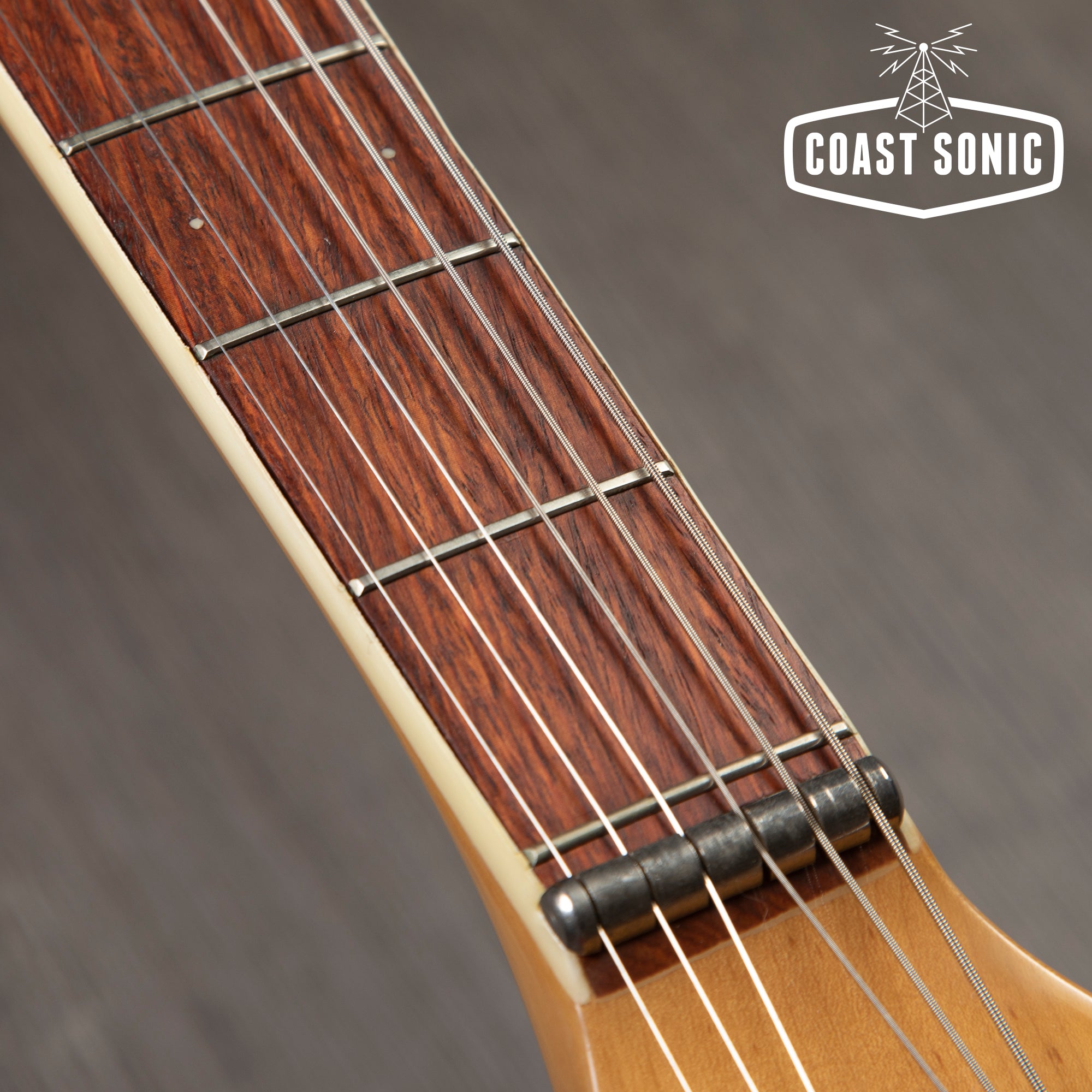 2000s Mosrite V-65 Ventures Model 1965 Reissue w/ Vibramute, original Tags & case, Filmore