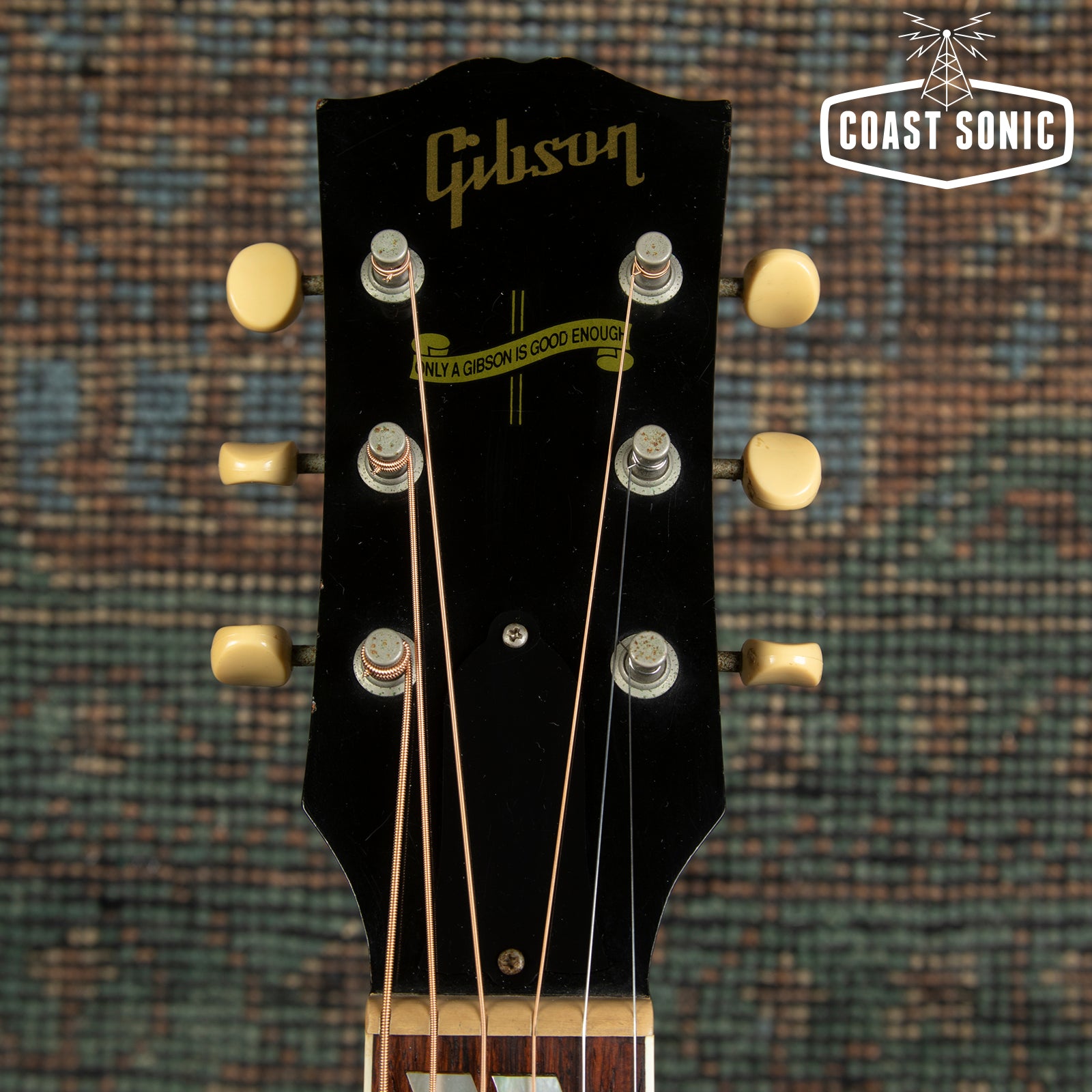 1998 Gibson 1947 Southern Jumbo w/ L.R Baggs Pickup