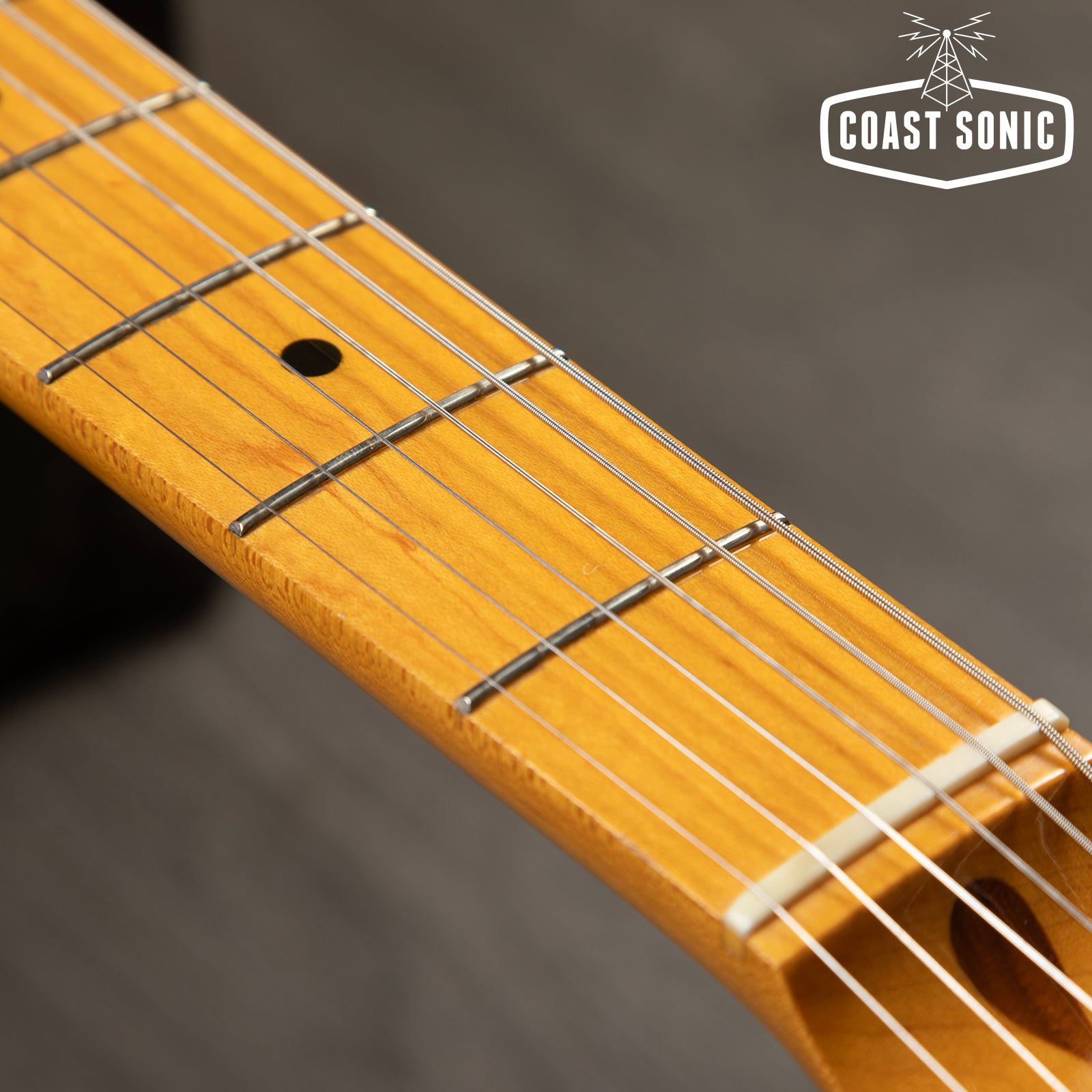 2004 Fender '62 reissue Stratocaster ST62-58US Crafted in Japan CIJ