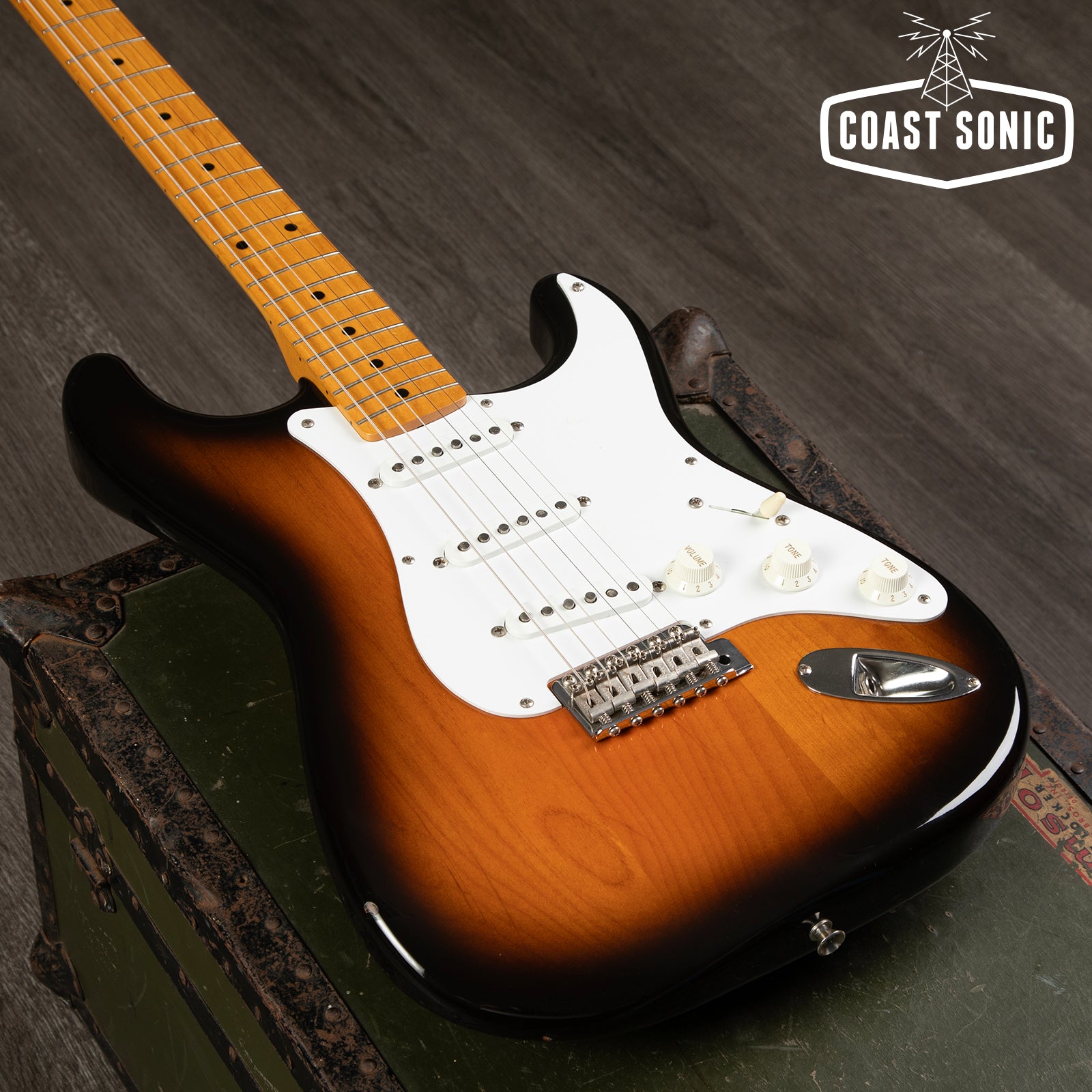 2004 Fender '62 reissue Stratocaster ST62-58US Crafted in Japan CIJ