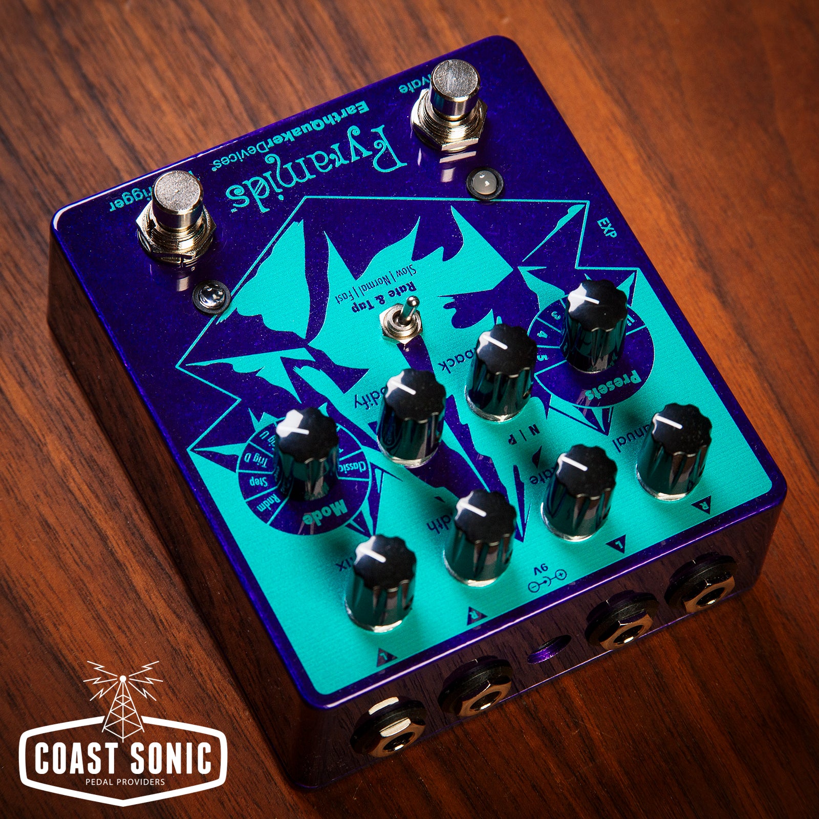 EarthQuaker Devices Pyramids Stereo Flanging Device