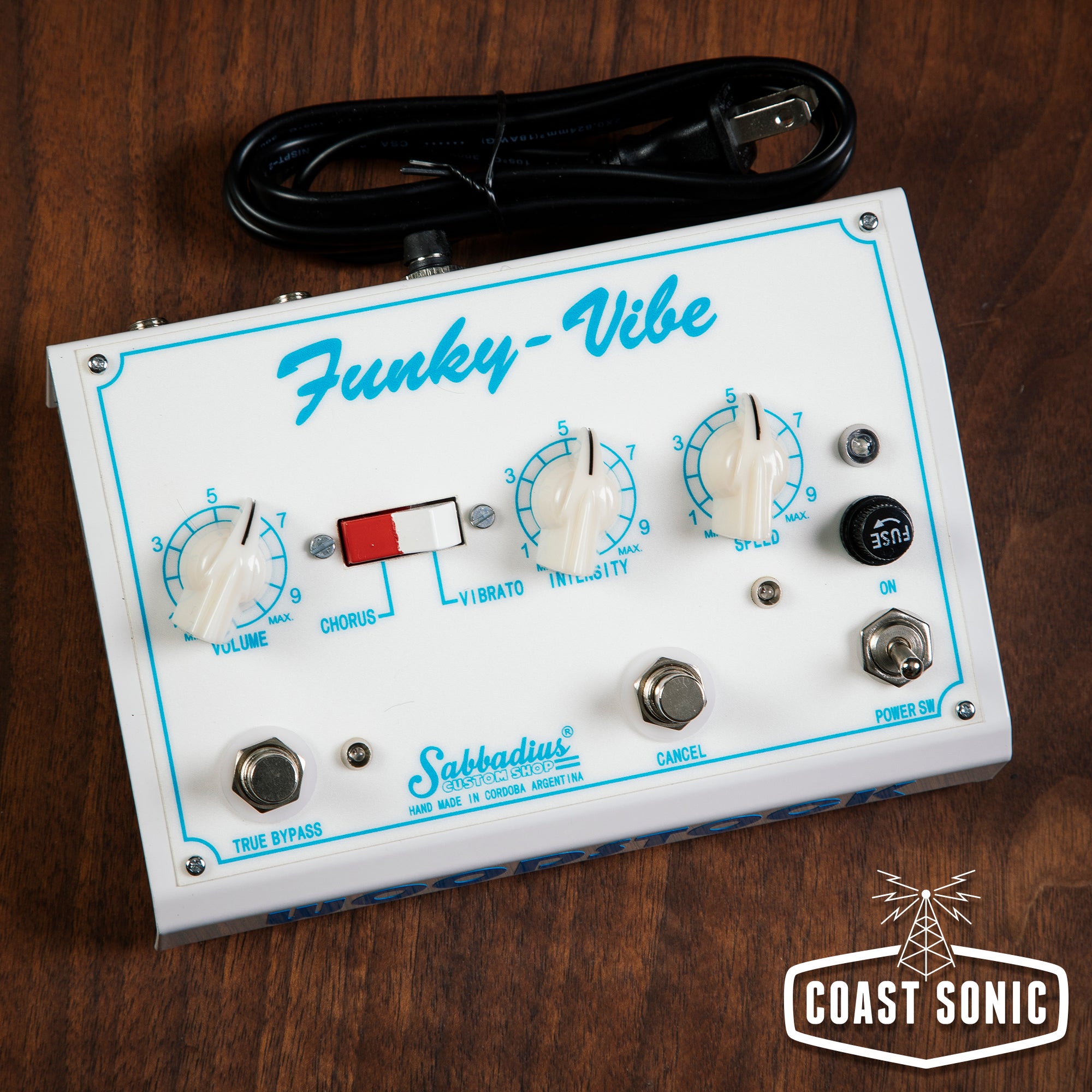 Sabbadius Electronics Woodstock Funky-Vibe