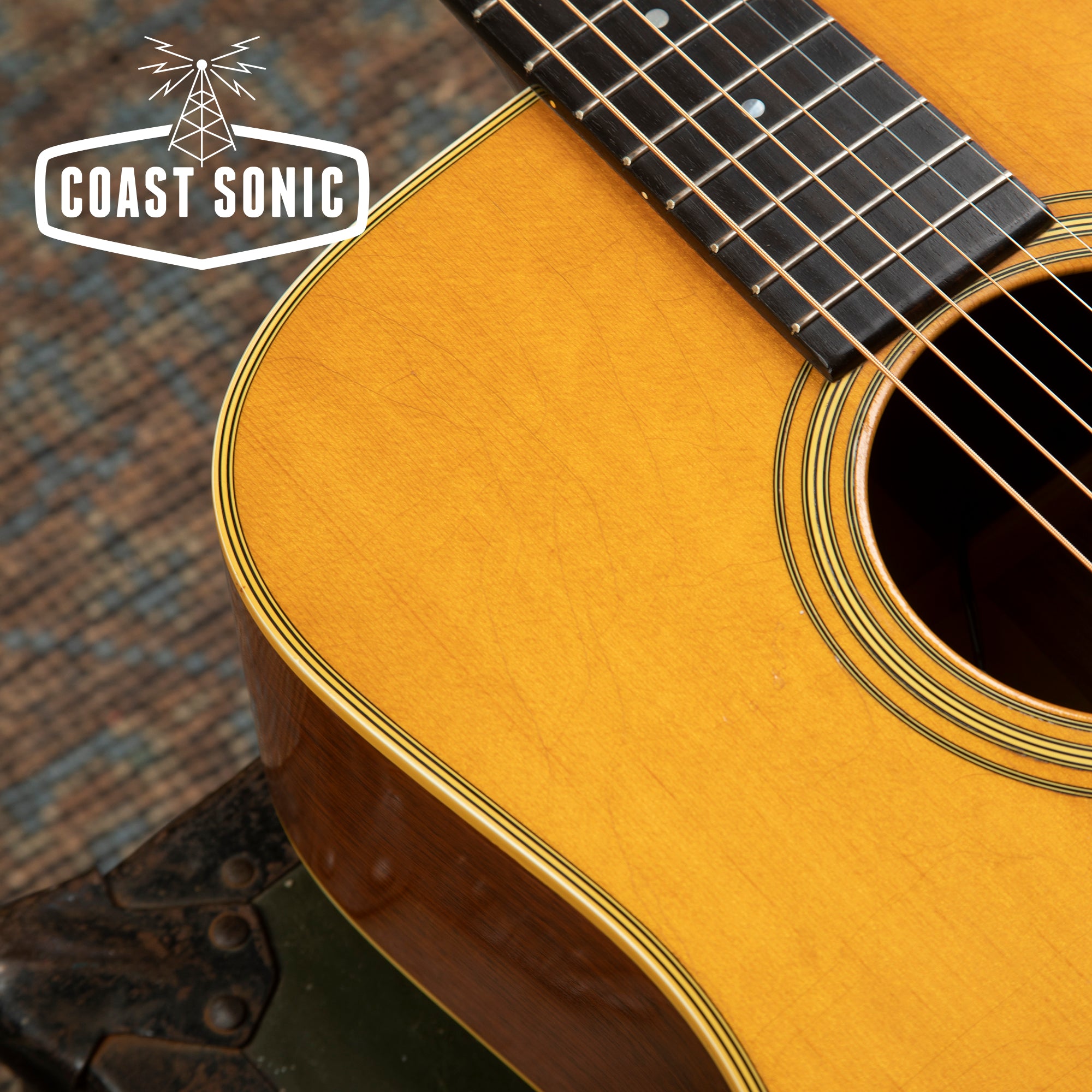 Martin D-28 1978年製　ビンテージギター Vintage 1978 Martin D-28 Dreadnought Acoustic Guitar, Natural w