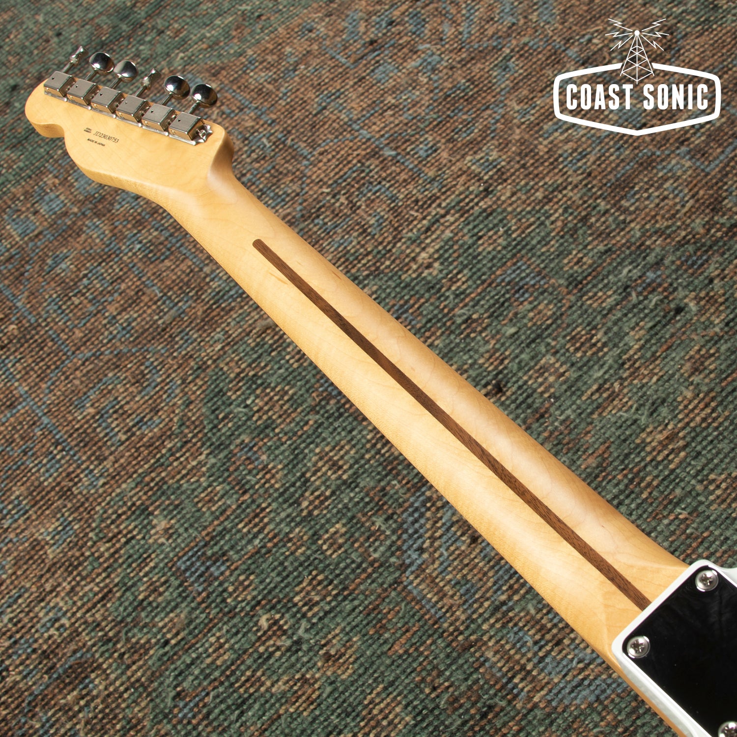 2023 Fender Hybrid II Telecaster Arctic White Made in Japan MIJ