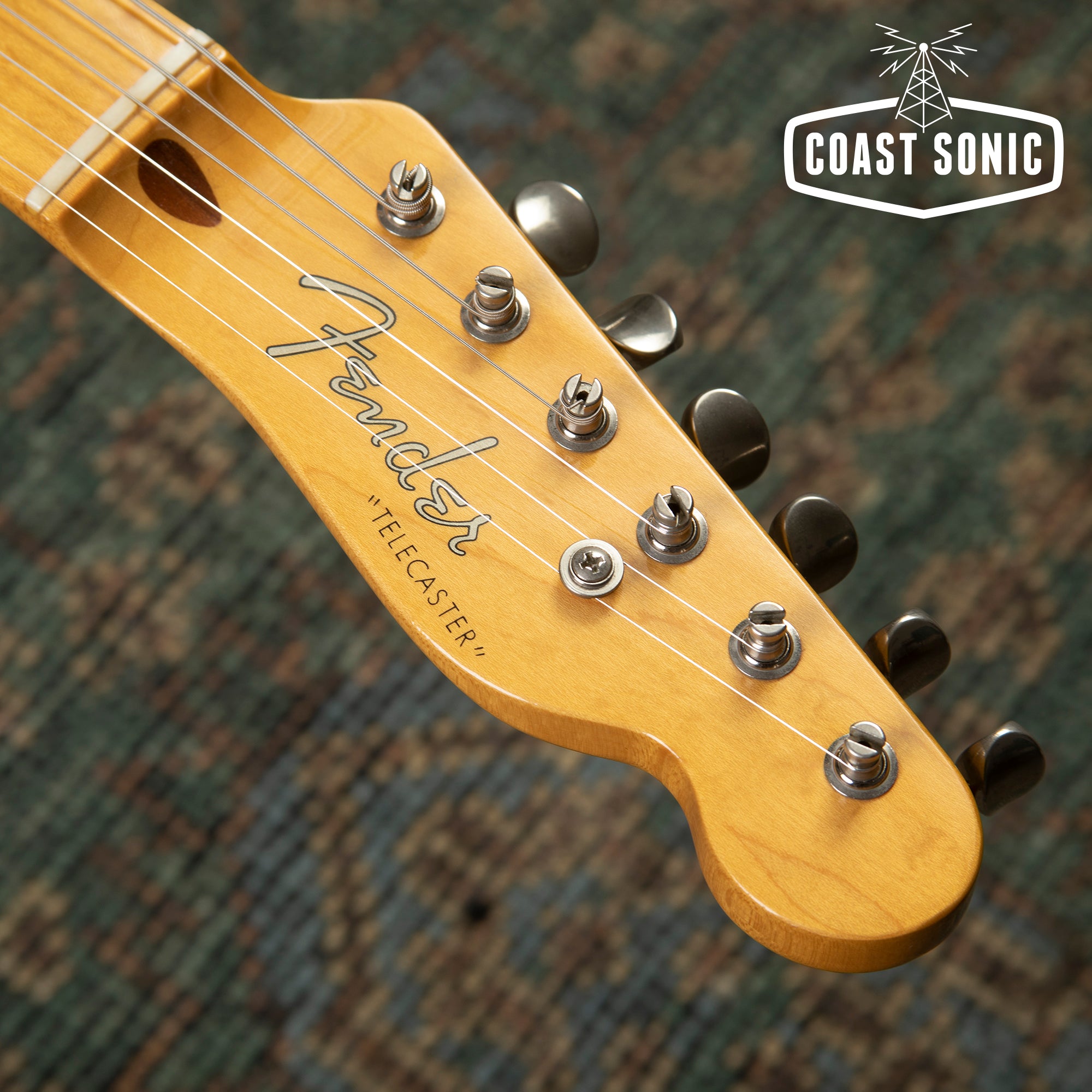 Fender Japan TL52 ビグスビー　Telecaster Used Fender TL52 Telecaster Bigsby Natural 2004 | Cream City Music