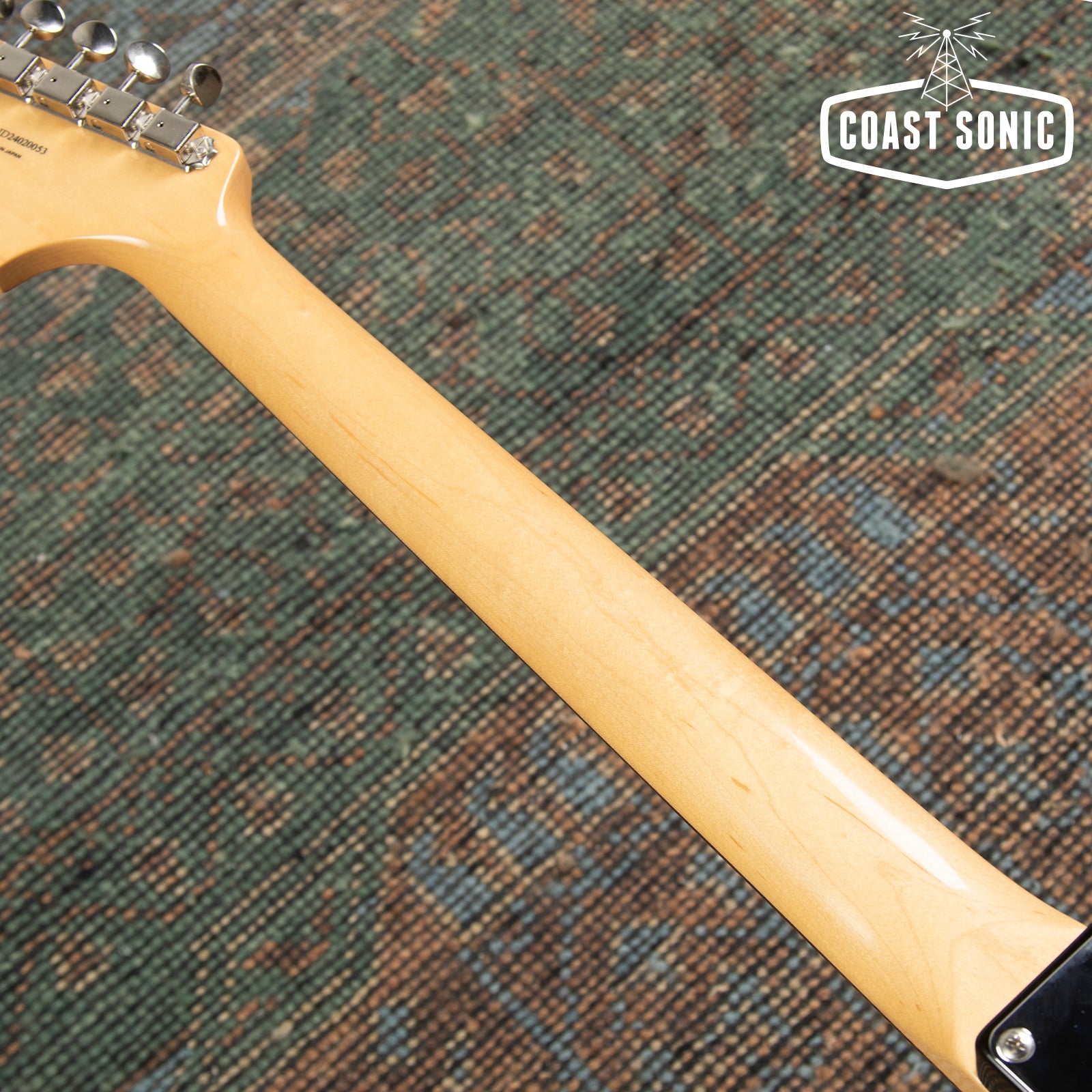 ギター Fender /Japan Traditional 60s Jaguar2024 2024 Fender Japan Traditional II 60s Jaguar 3-Tone Sunburst