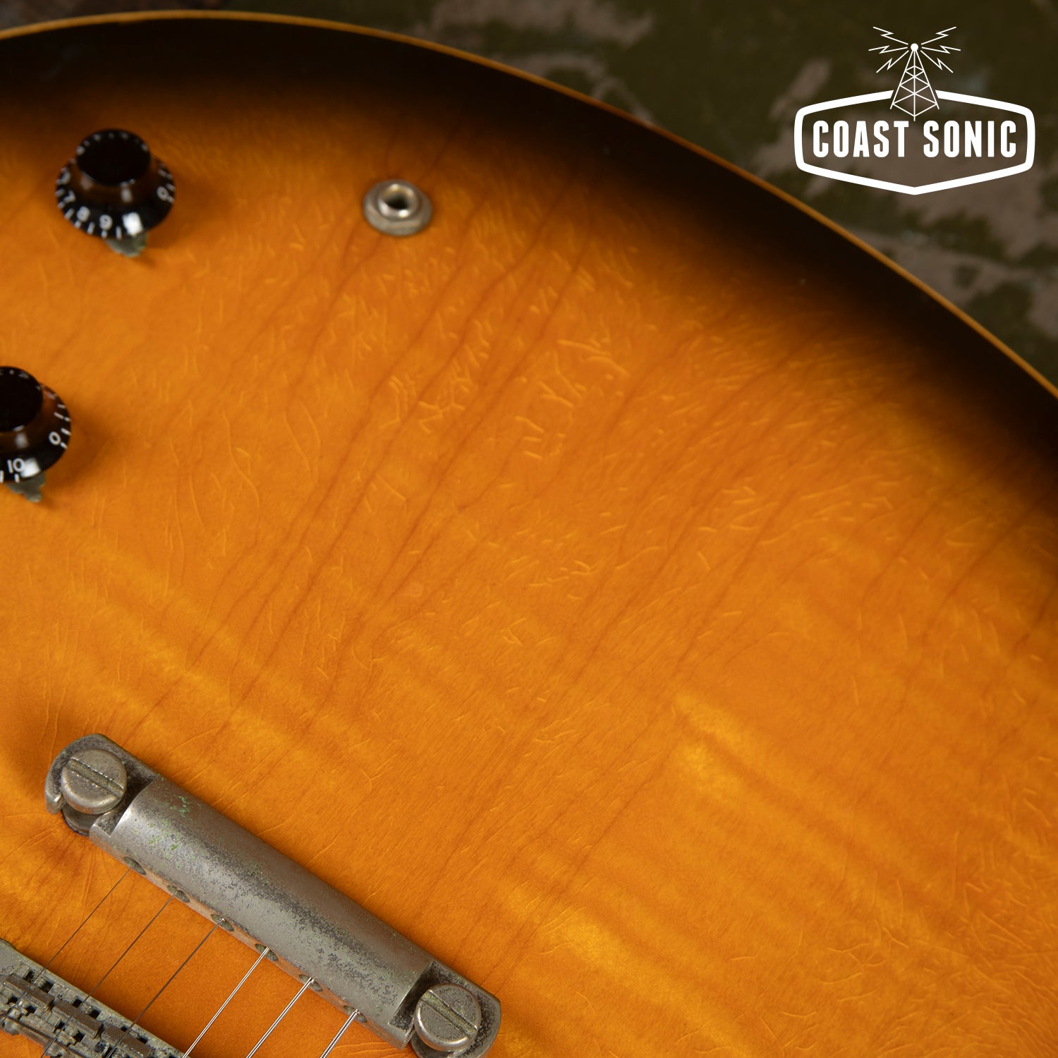 1993 Gibson ES-335 Dot Semi-Hollow Guitar Vintage Sunburst w/case