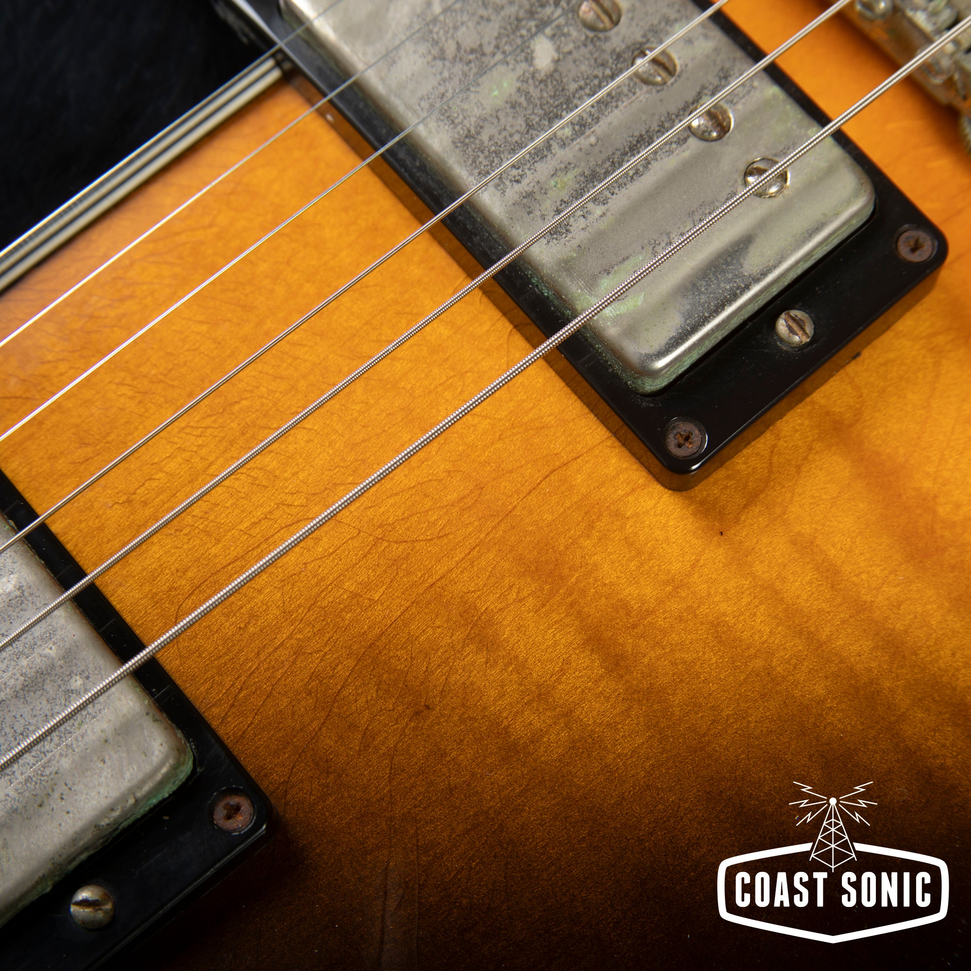 【美杢目】1993年製Gibson USA ES-335 dot 1993 Gibson ES-335 Dot Electric Guitar Cherry Finish | Cream City