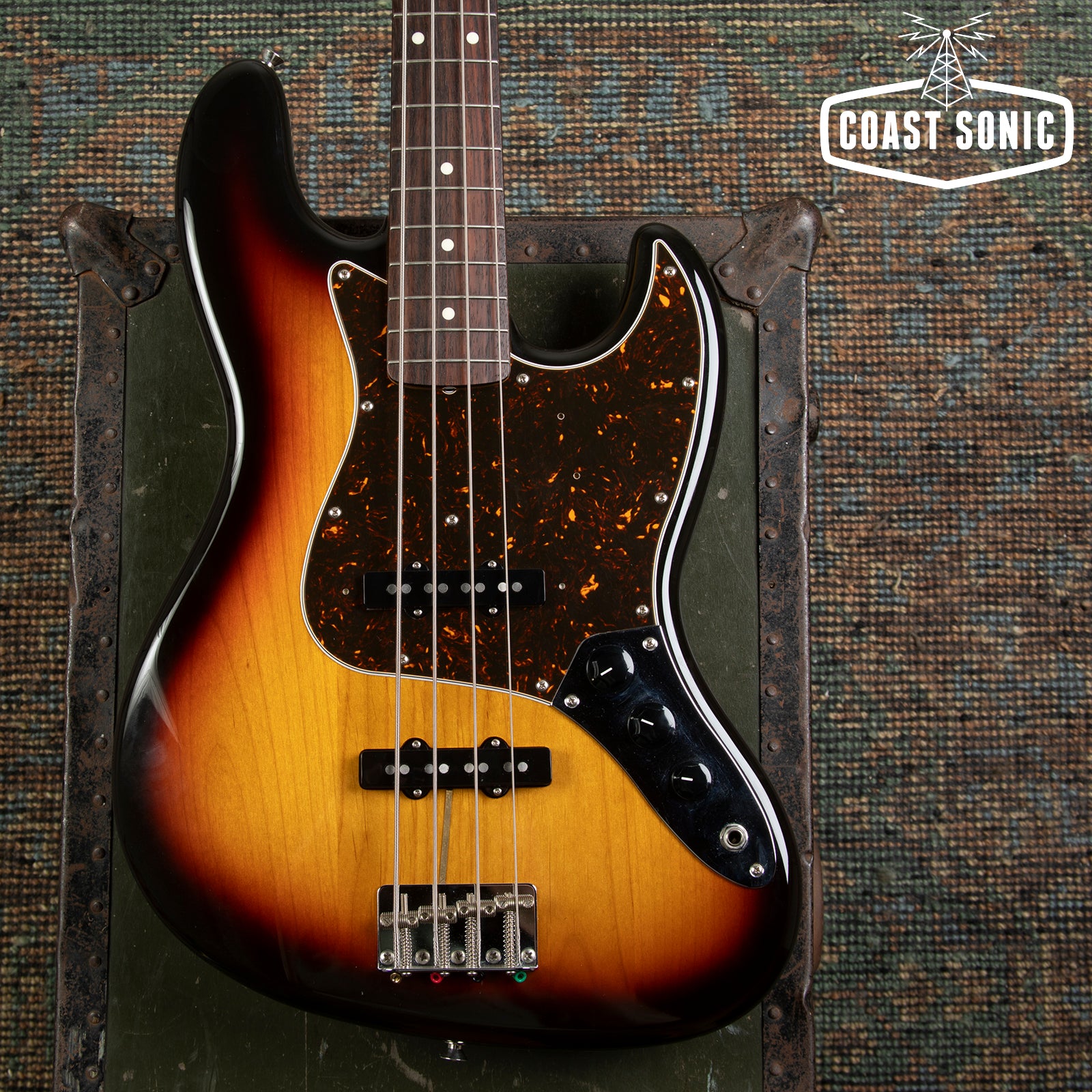 あやこFender Japan 2015年製 Jazz Bass 2015 Fender Classic '60s Jazz Bass Made in Japan, USA