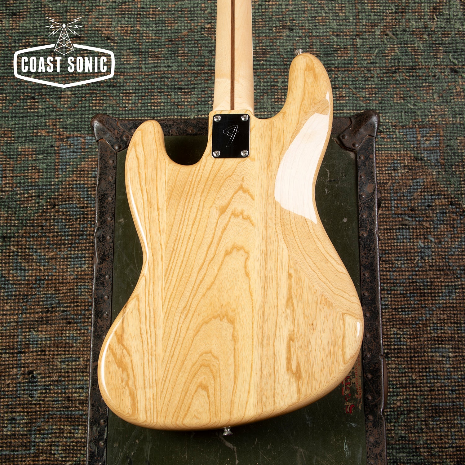 2023 Fender Made in Japan Heritage '70s Jazz Bass MIJ