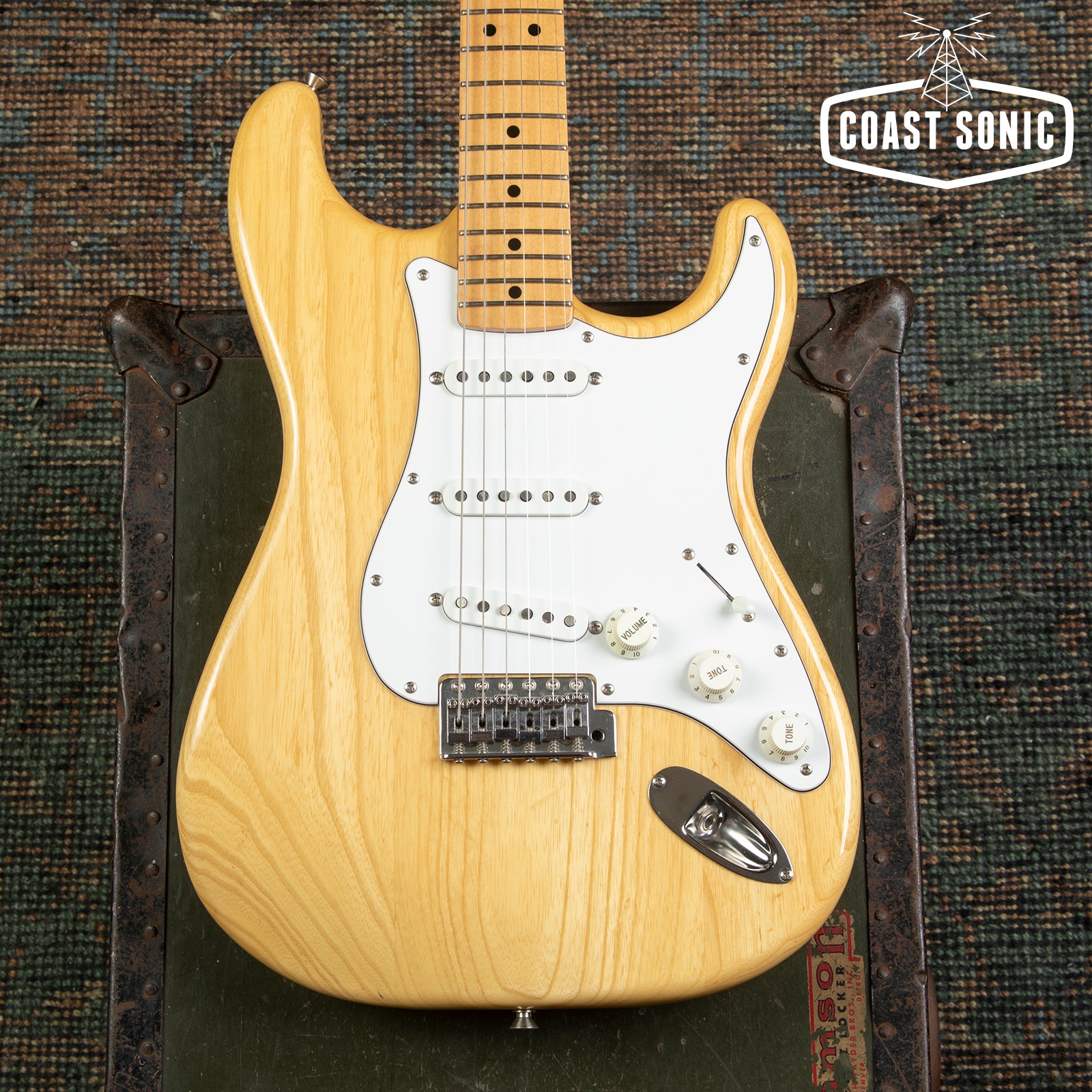 2004 Fender '71 Reissue Stratocaster ST71-85TX Crafted in Japan USA Pi