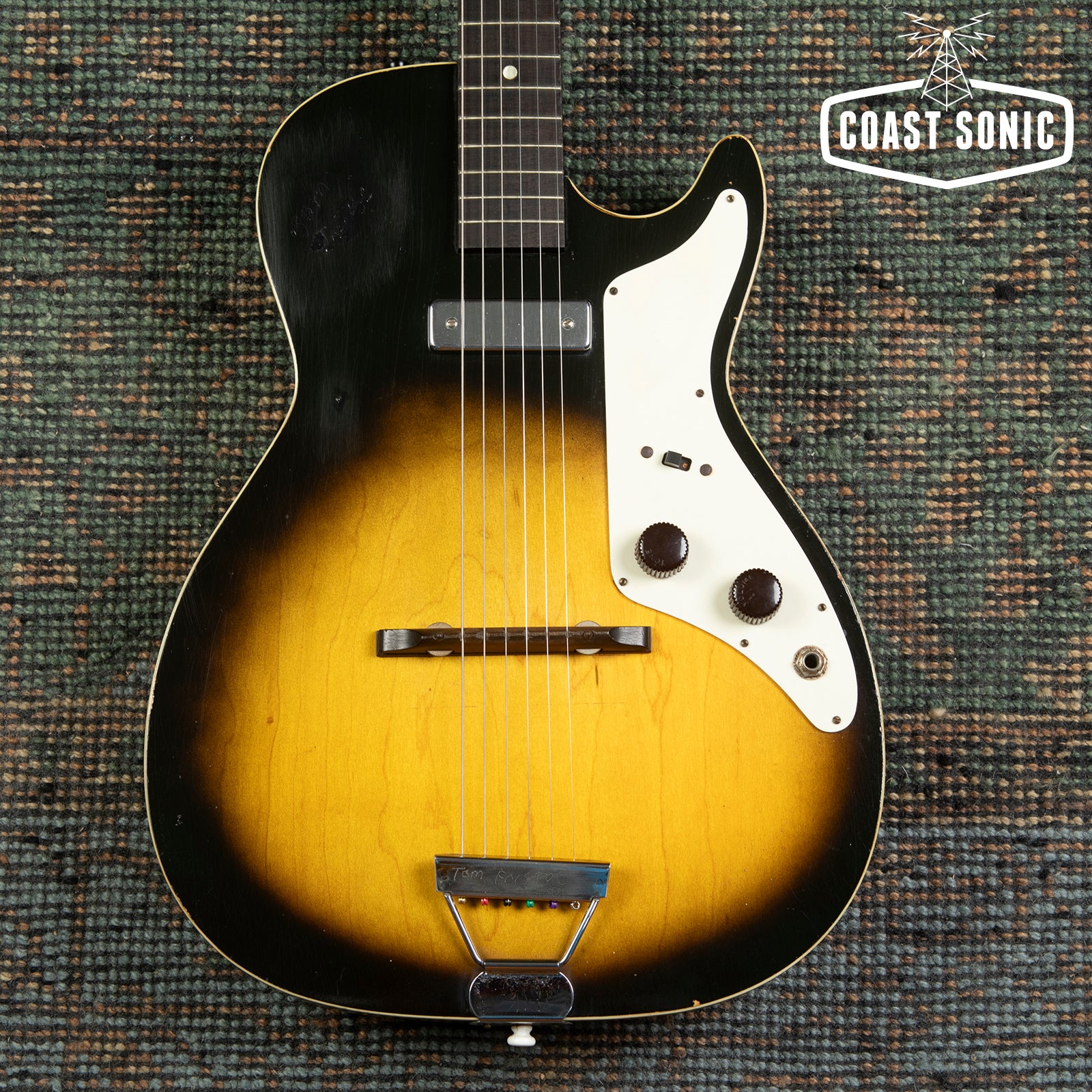 Vintage 1963 Airline 7206 USA Made by Harmony (H-45 Strato Tone)