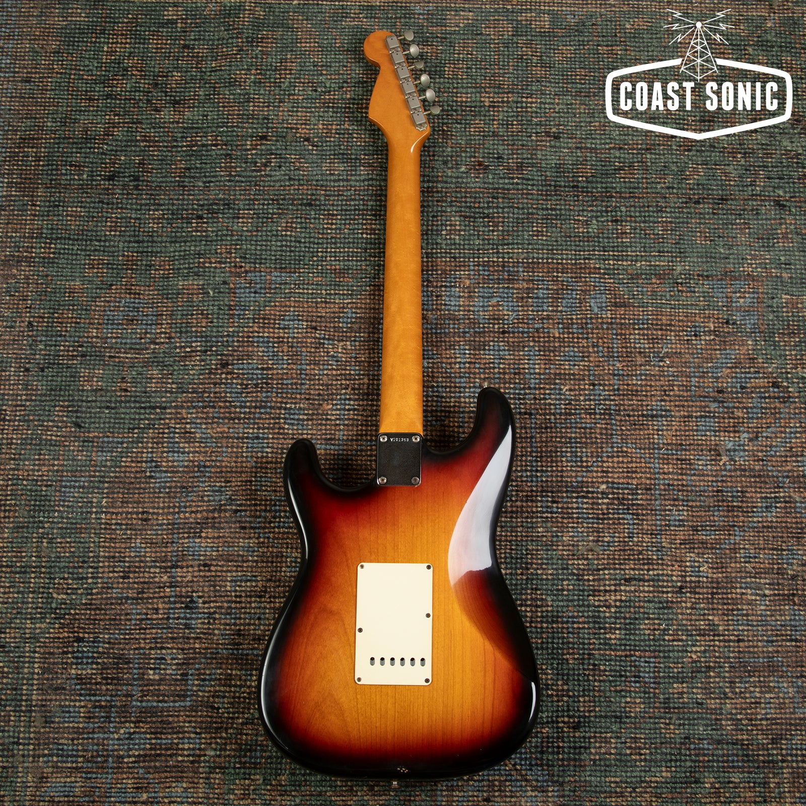 1997 Fender American Vintage Reissue '62 Stratocaster with original ca