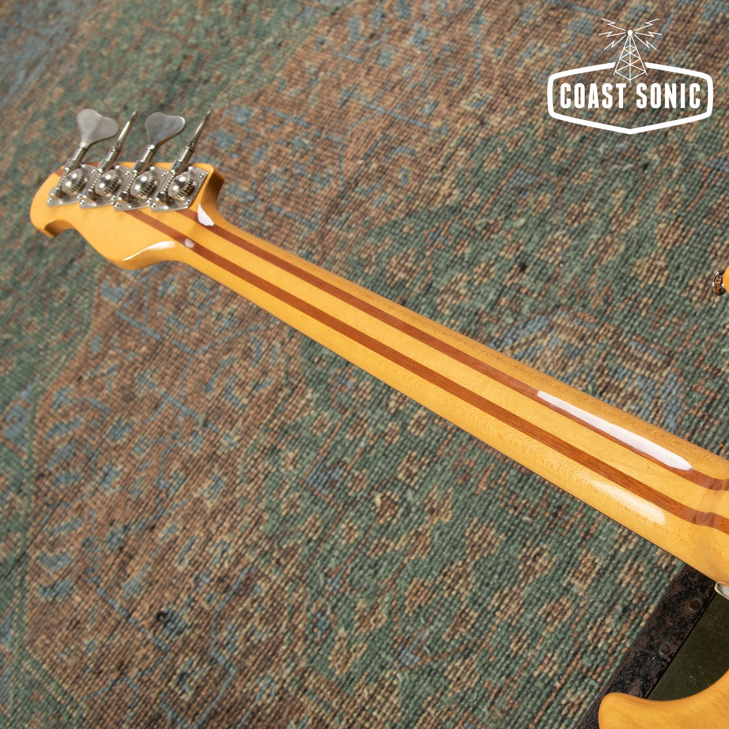 1981 Yamaha BB2000 Broad Bass Neck through Made in Japan natural