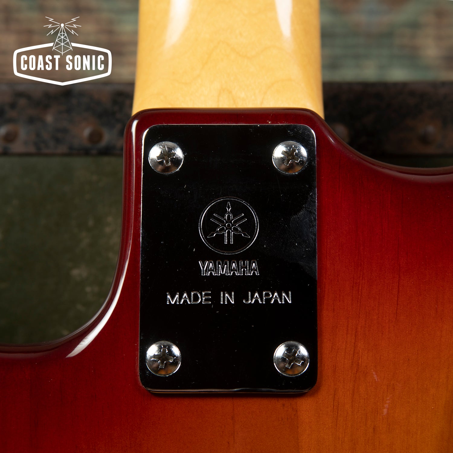 1982 Yamaha Broad Bass VI Made in Japan cherry burst