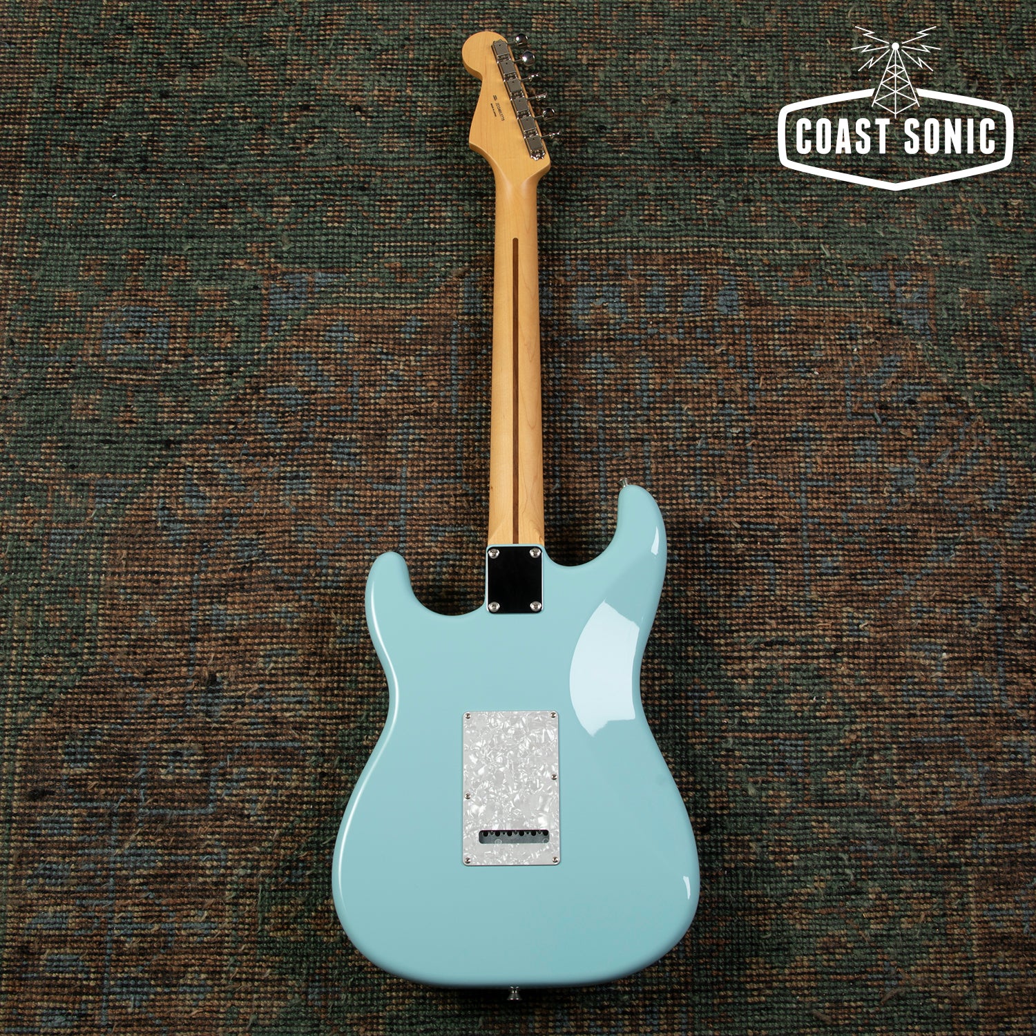2024 Fender FSR Hybrid II Stratocaster Sonic Blue w/ Matching Headstoc