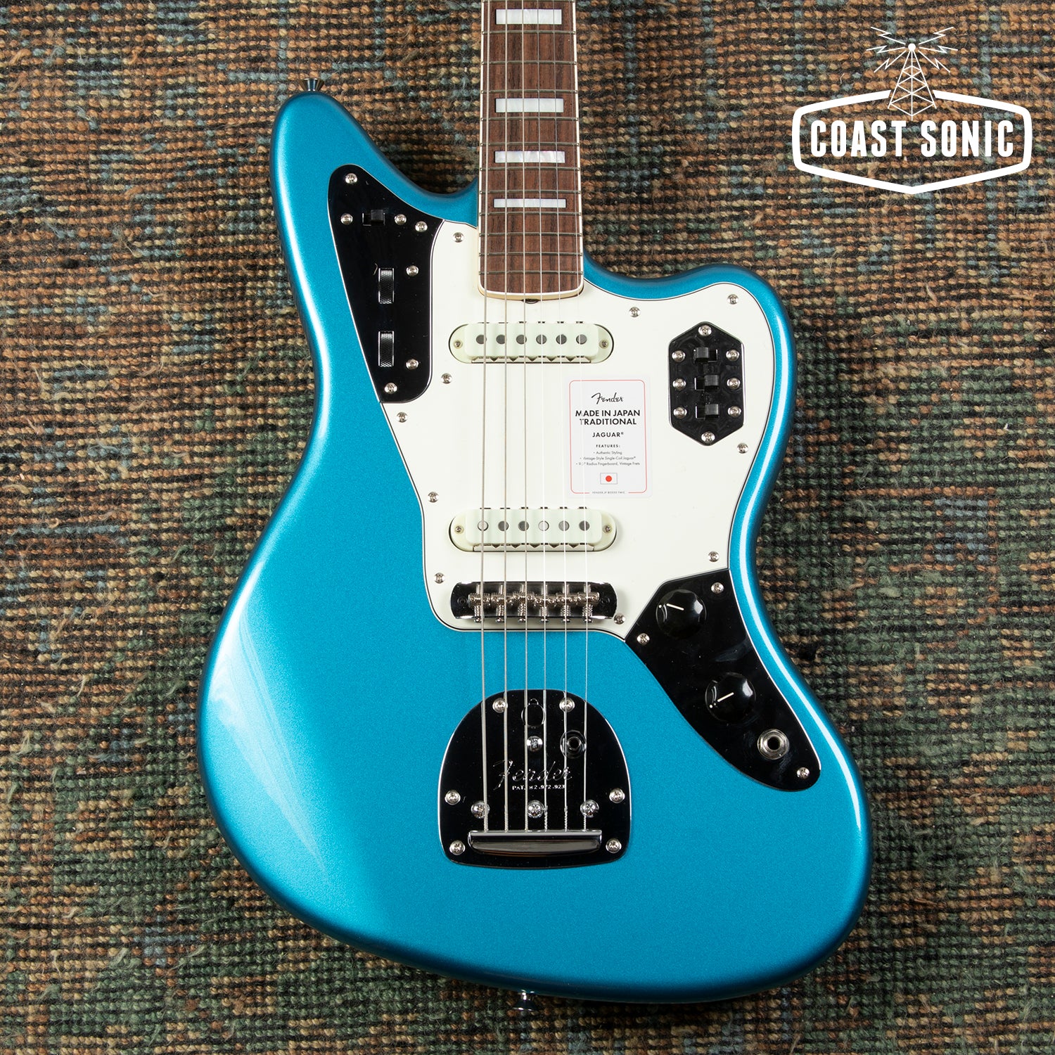 2026 Fender Traditional Late 60s Jaguar Lake Placid Blue w/ matching h