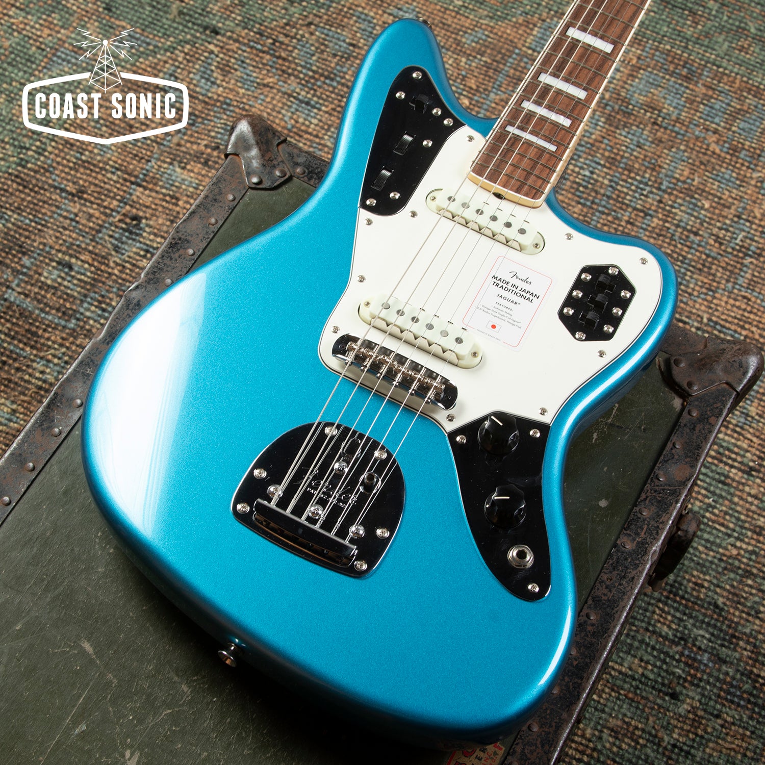 2026 Fender Traditional Late 60s Jaguar Lake Placid Blue w/ matching h