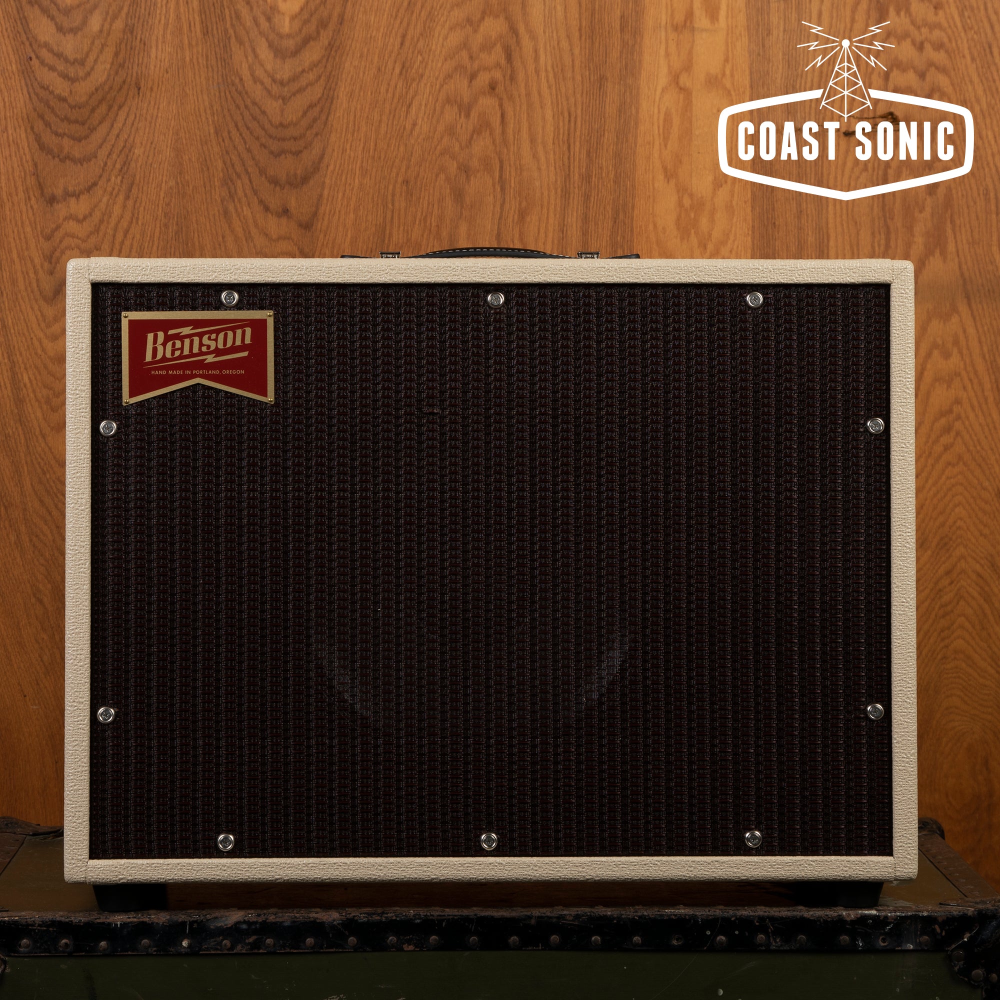 Benson Monarch Reverb+ with tube power scaling (blonde)