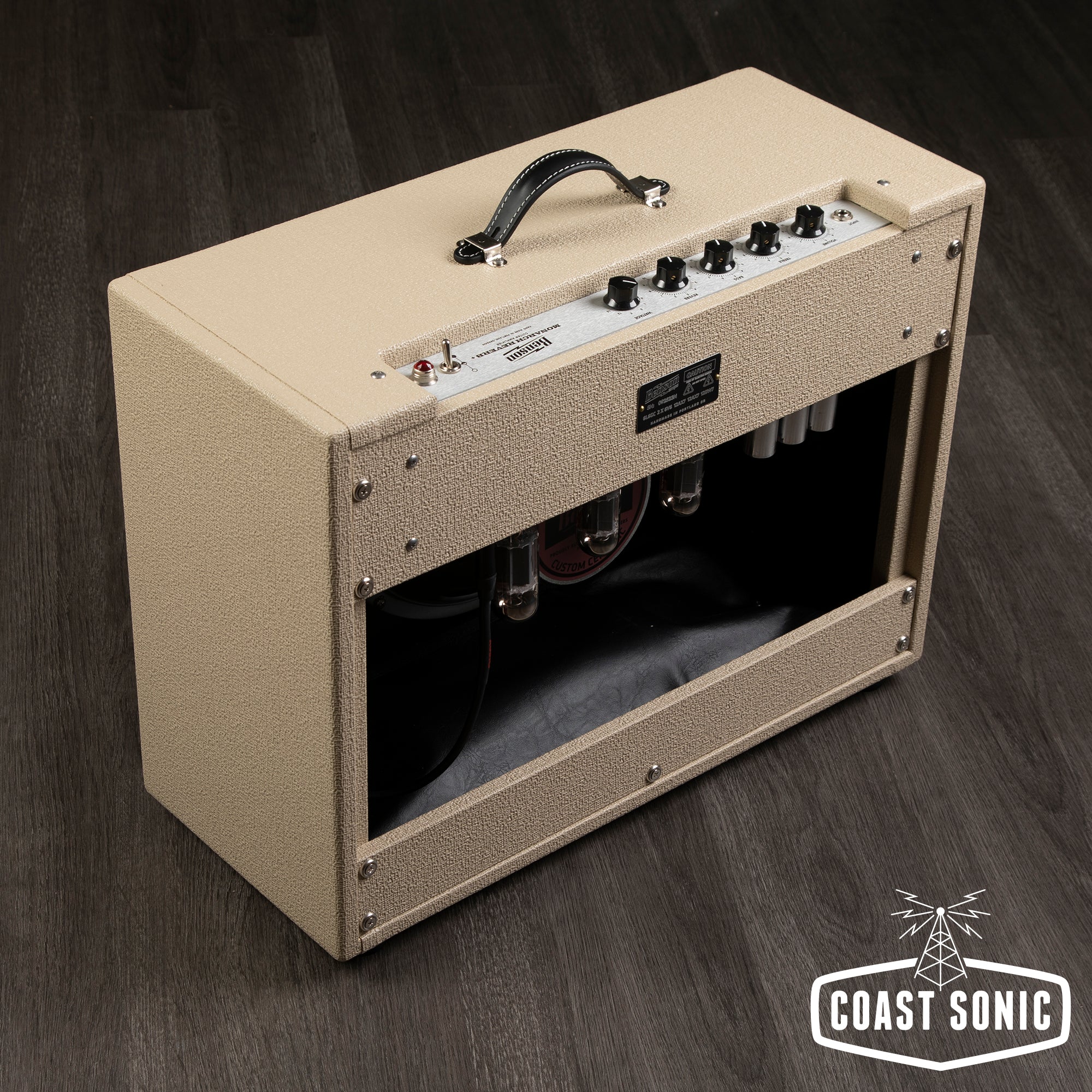 Benson Monarch Reverb+ with tube power scaling (blonde)