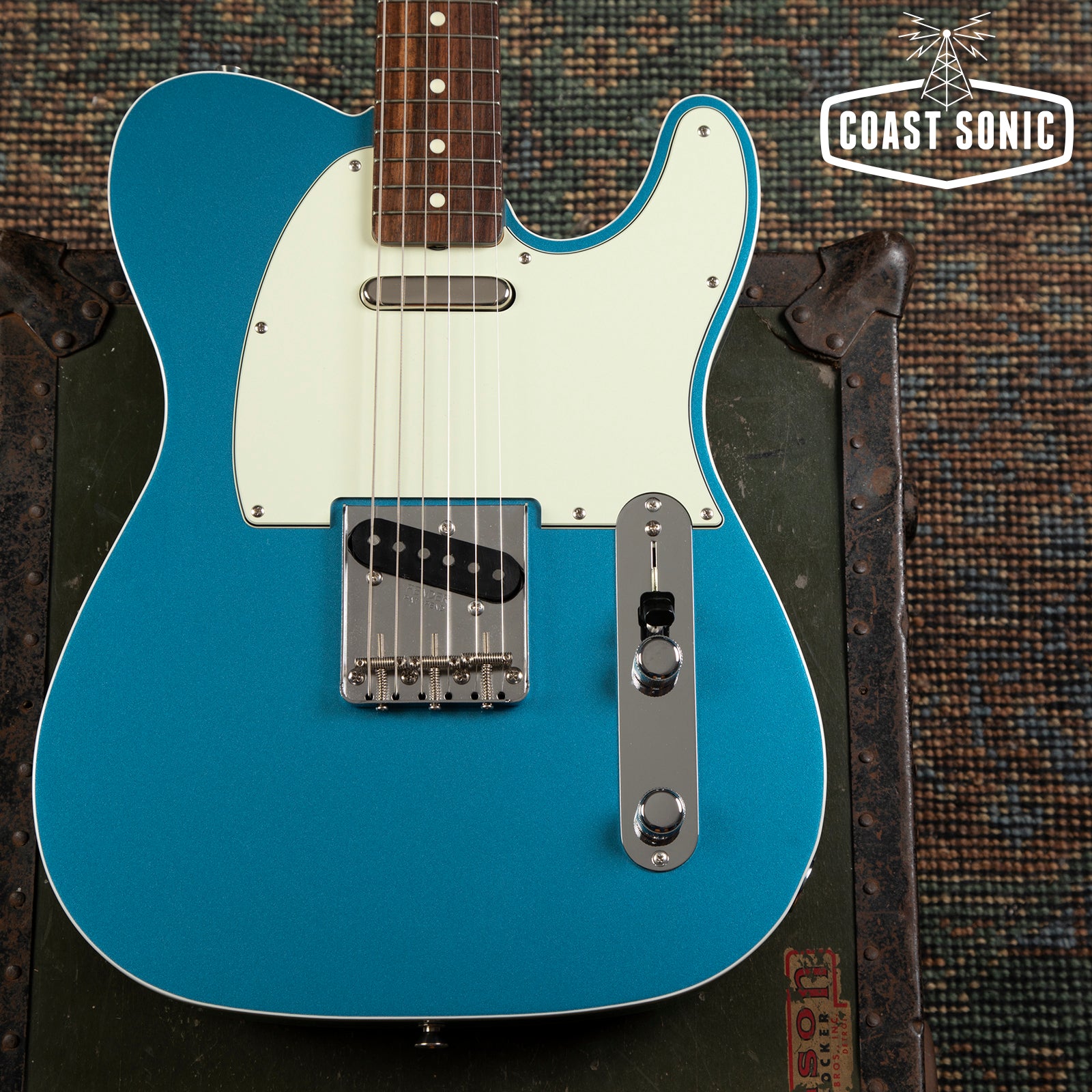 2024 Fender Traditional II FSR 60's Custom Telecaster Made in Japan - Lake Placid Blue