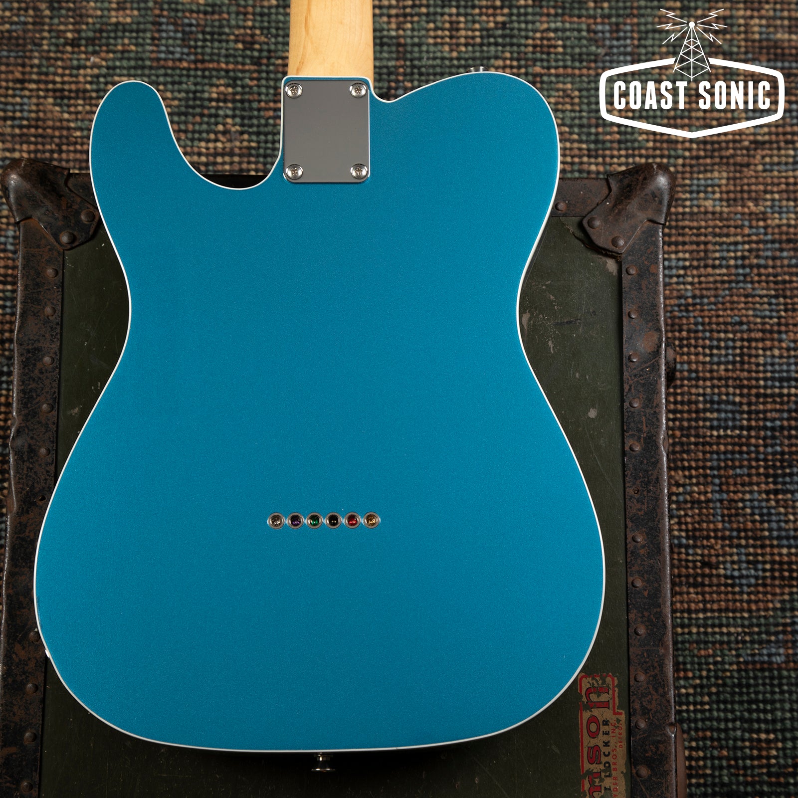 2024 Fender Traditional II FSR 60's Custom Telecaster Made in Japan - Lake Placid Blue