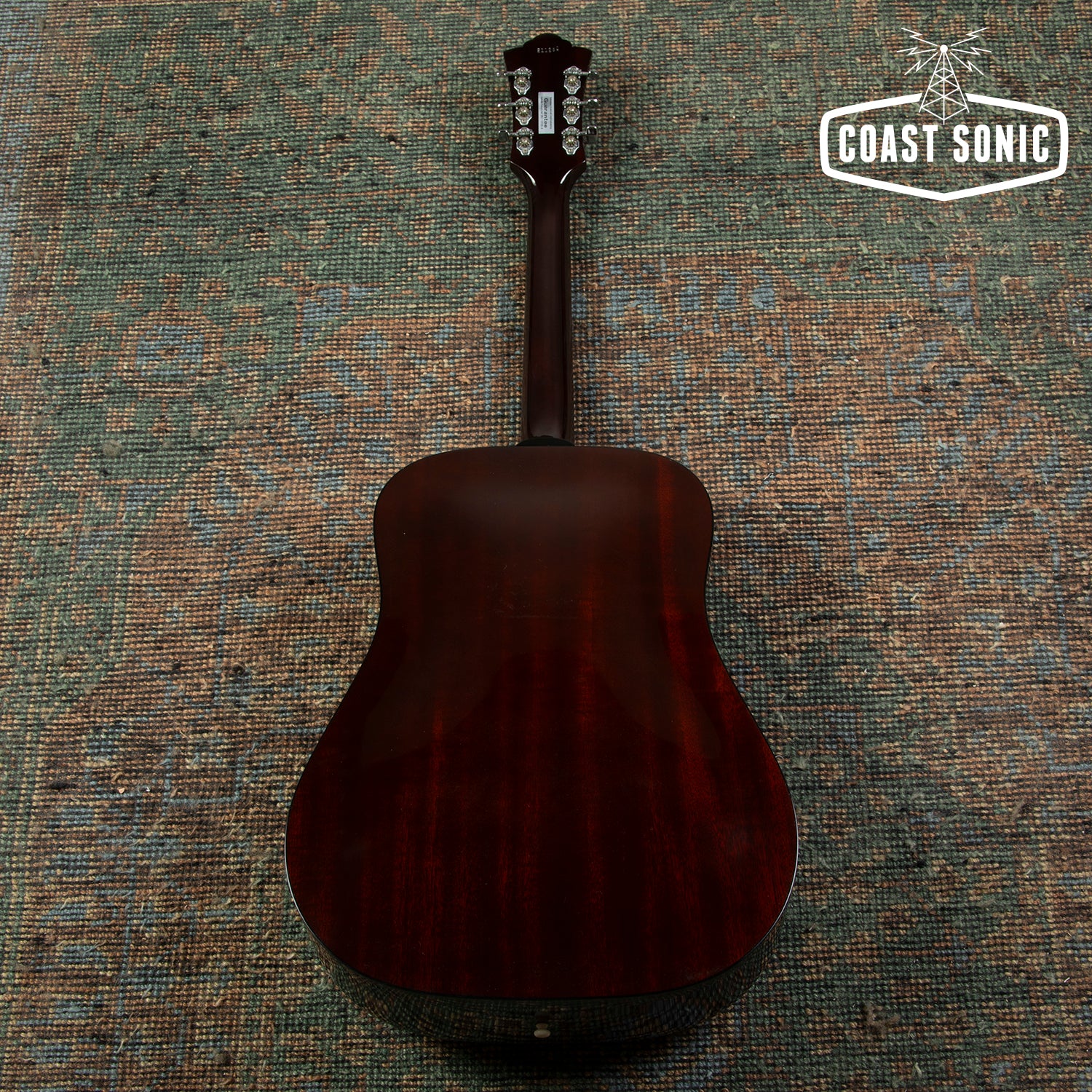 1979 Guild D25M Vintage Acoustic Guitar Dreadnought w/case, case prote