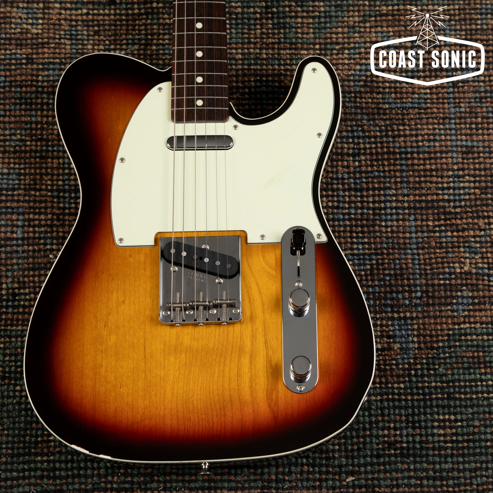 2018 Fender Traditional 60's Custom Telecaster Made in Japan - Sunburst