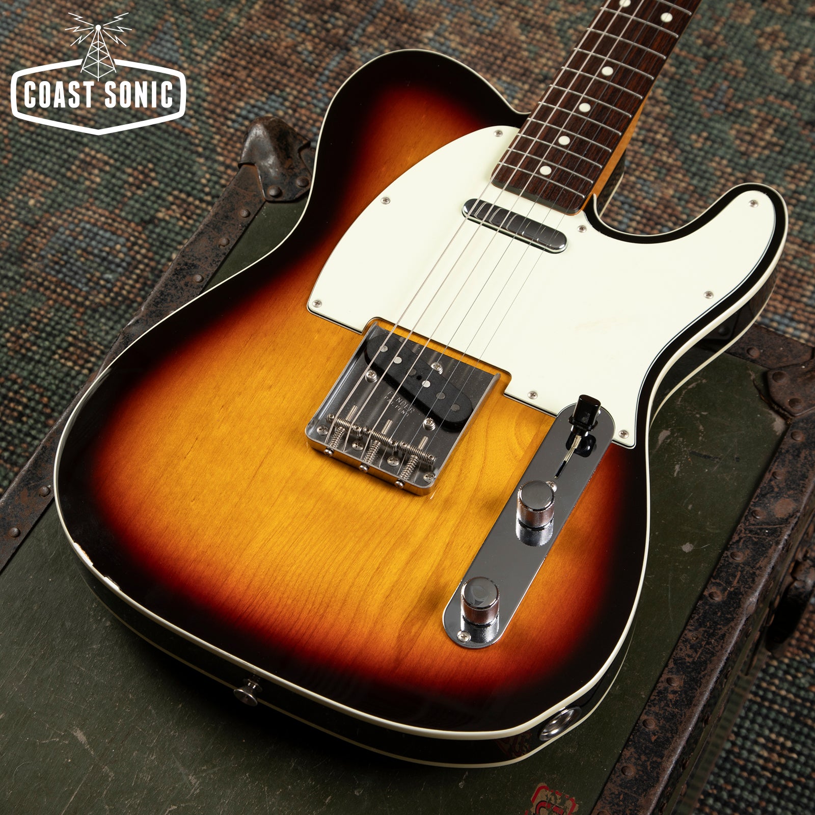 2018 Fender Traditional 60's Custom Telecaster Made in Japan - Sunburst