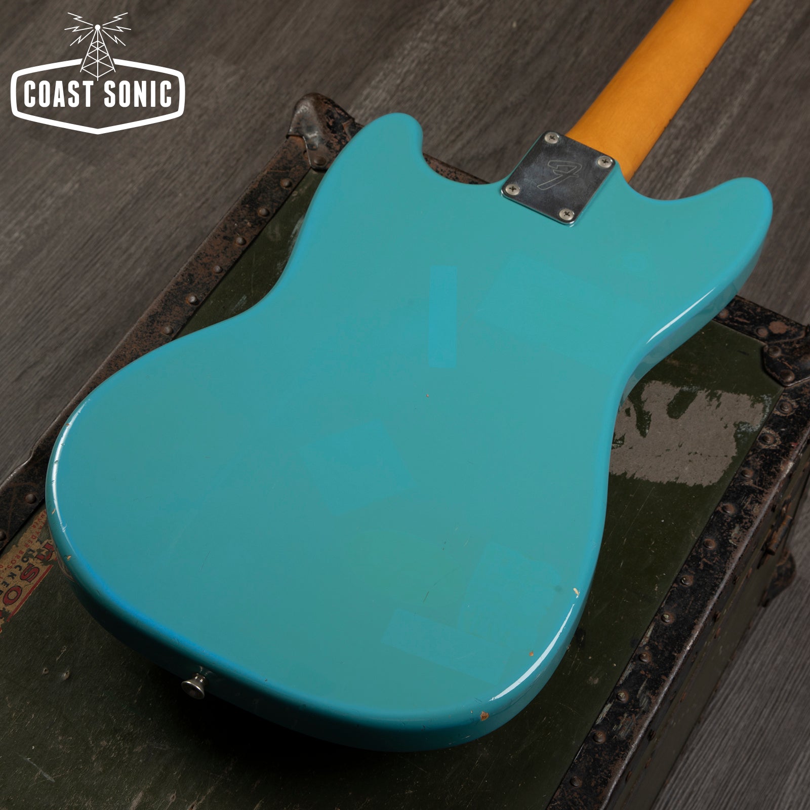 1995 Fender '66 Mustang Reissue MG66-85 Made in Japan - Daphne Blue