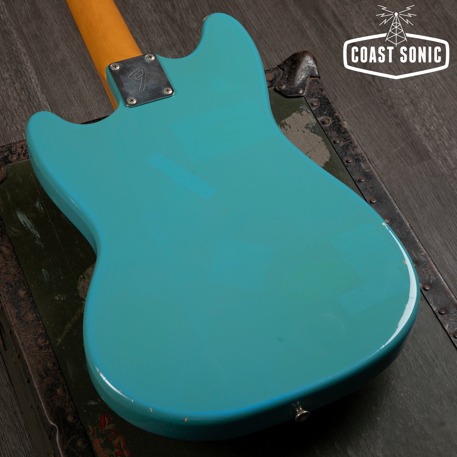 1995 Fender '66 Mustang Reissue MG66-85 Made in Japan - Daphne Blue